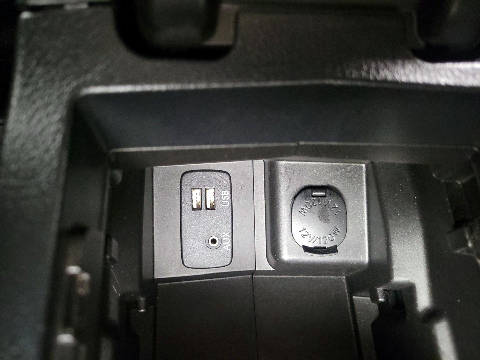 Thumbnail: 2016 Subaru XV Crosstrek - 18