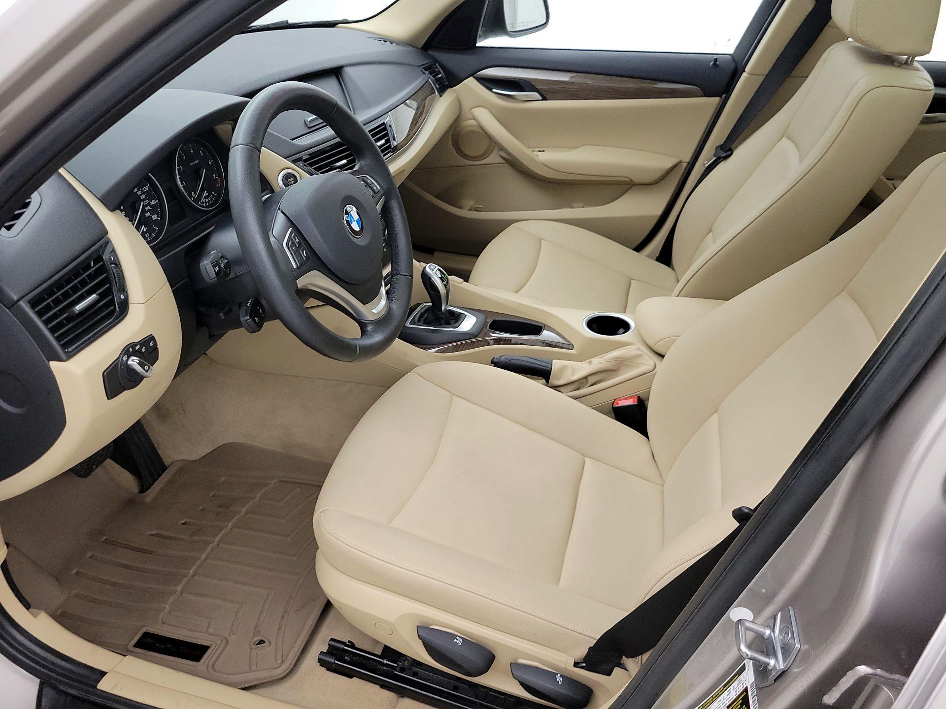 Thumbnail: 2015 BMW X1 - 11