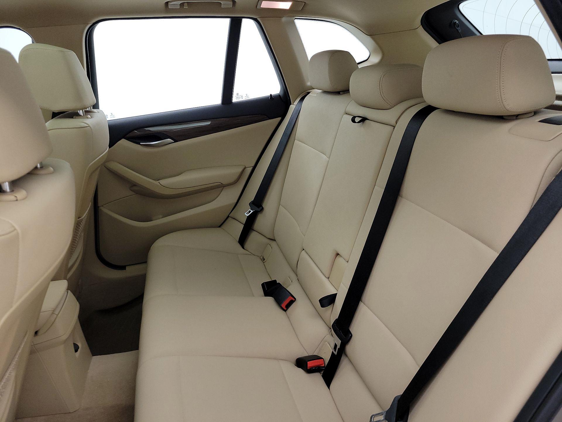 Thumbnail: 2015 BMW X1 - 19