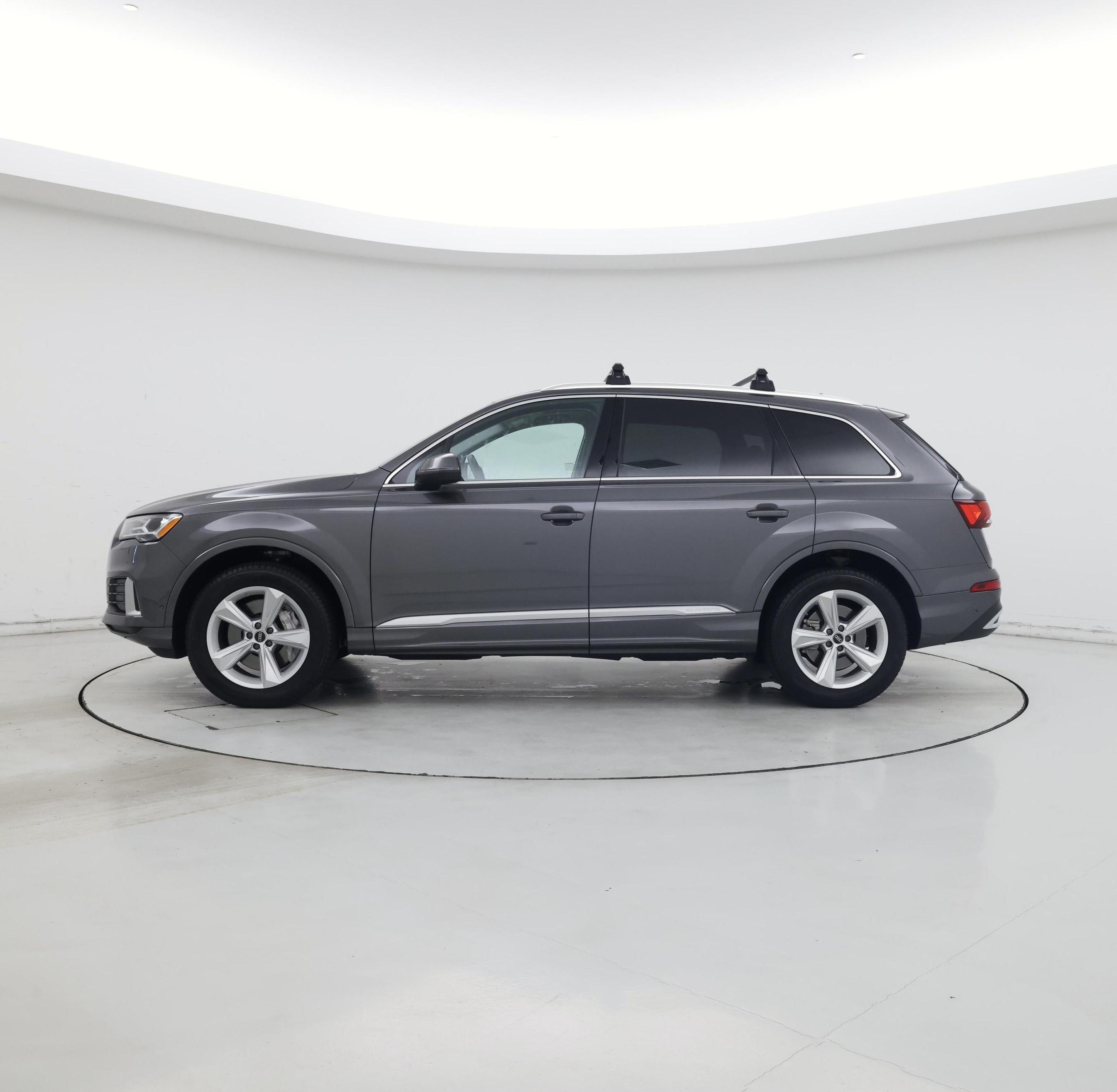 Thumbnail: 2023 Audi Q7 - 3