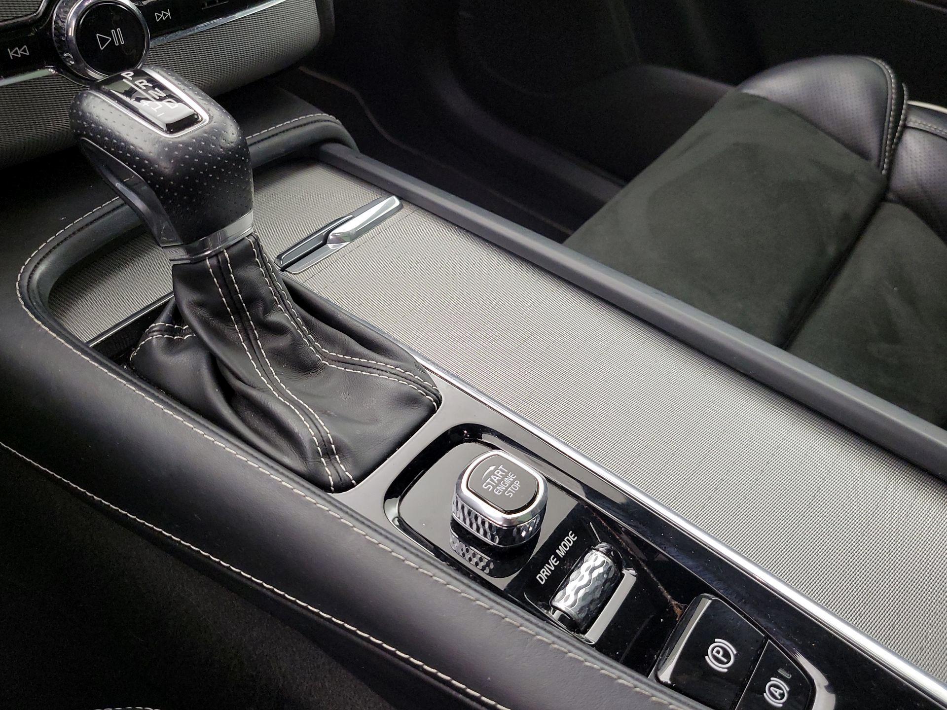 Thumbnail: 2019 Volvo XC90 - 18