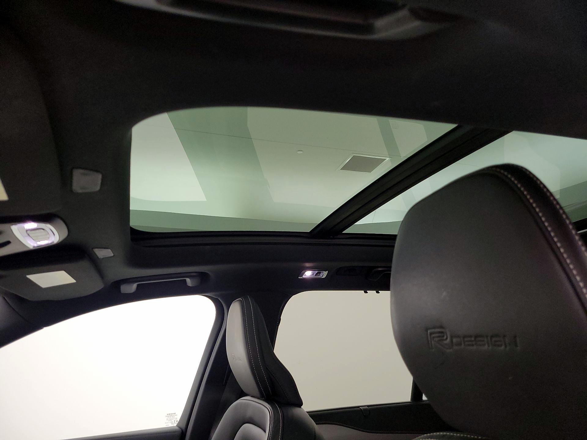 Thumbnail: 2019 Volvo XC90 - 20
