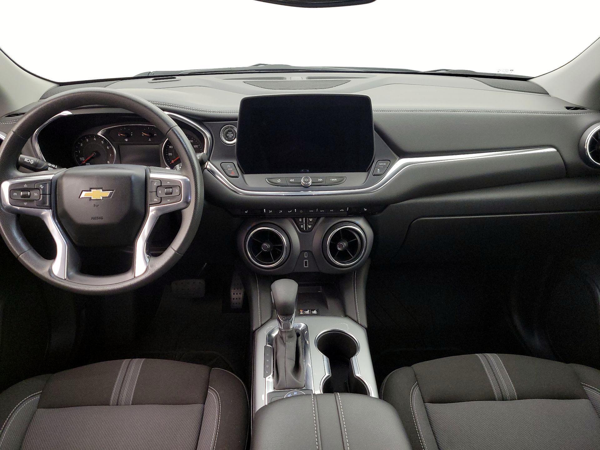 Thumbnail: 2023 Chevrolet Blazer - 9