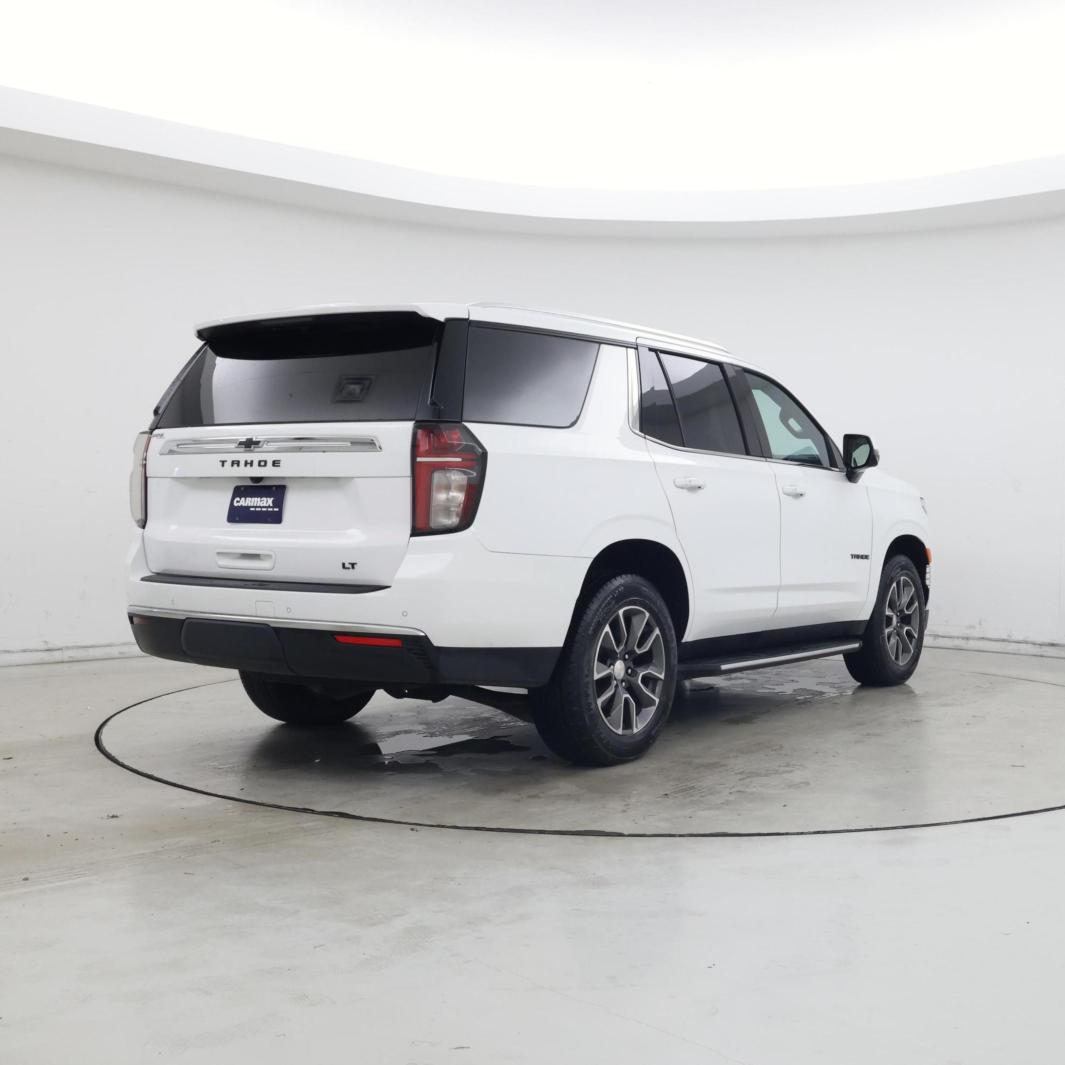 Thumbnail: 2022 Chevrolet Tahoe - 8