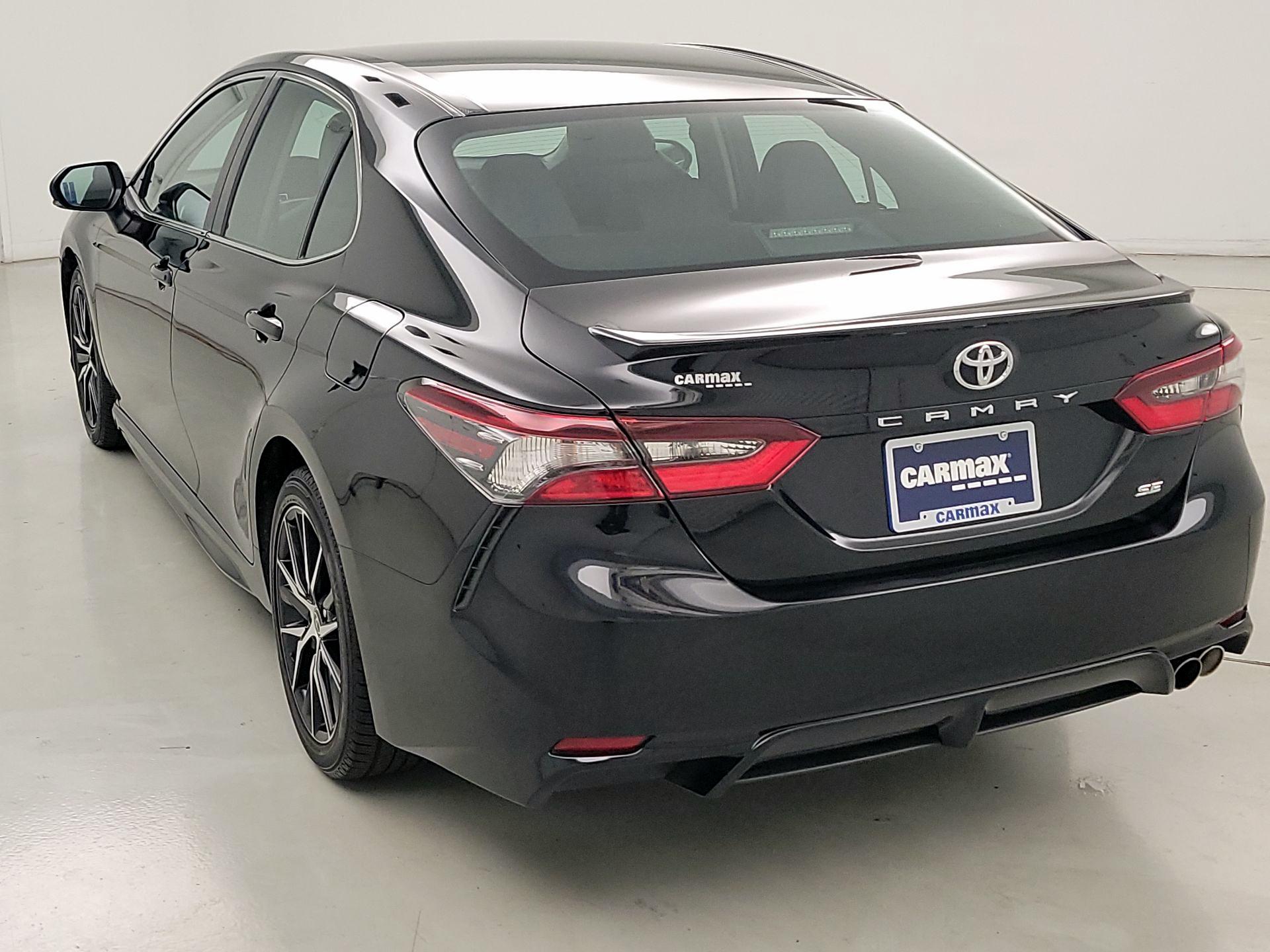 Thumbnail: 2022 Toyota Camry - 7