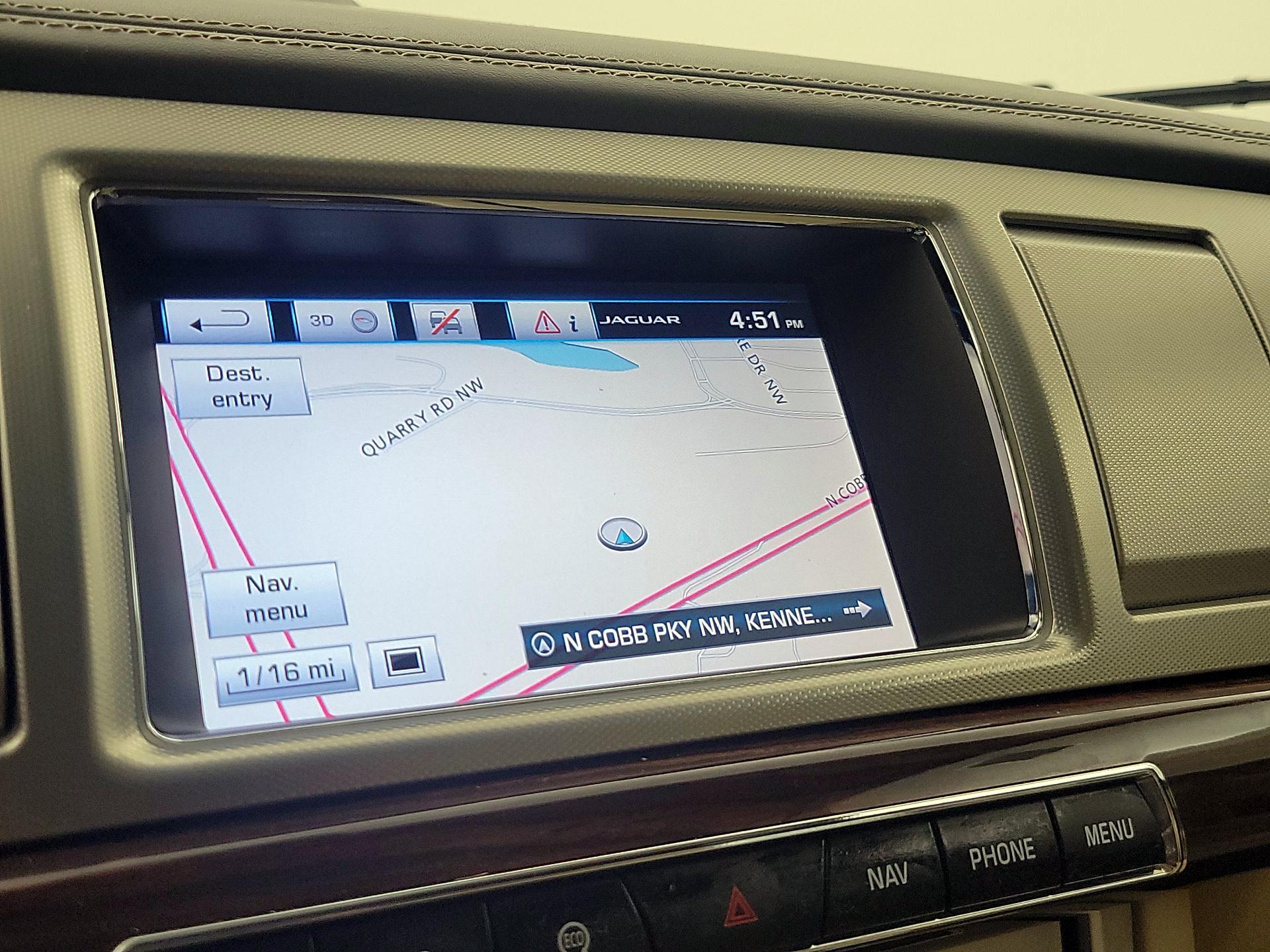 Thumbnail: 2015 Jaguar XF - 14