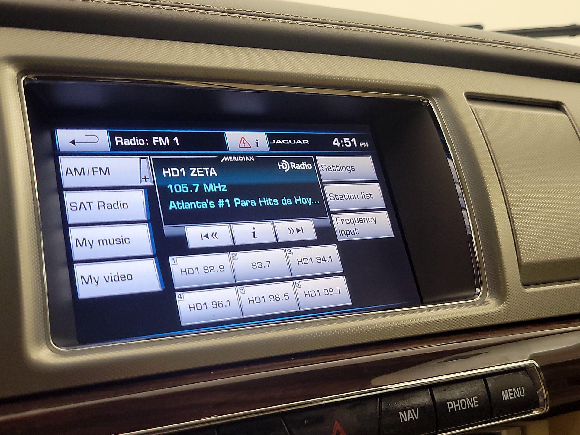 Thumbnail: 2015 Jaguar XF - 16