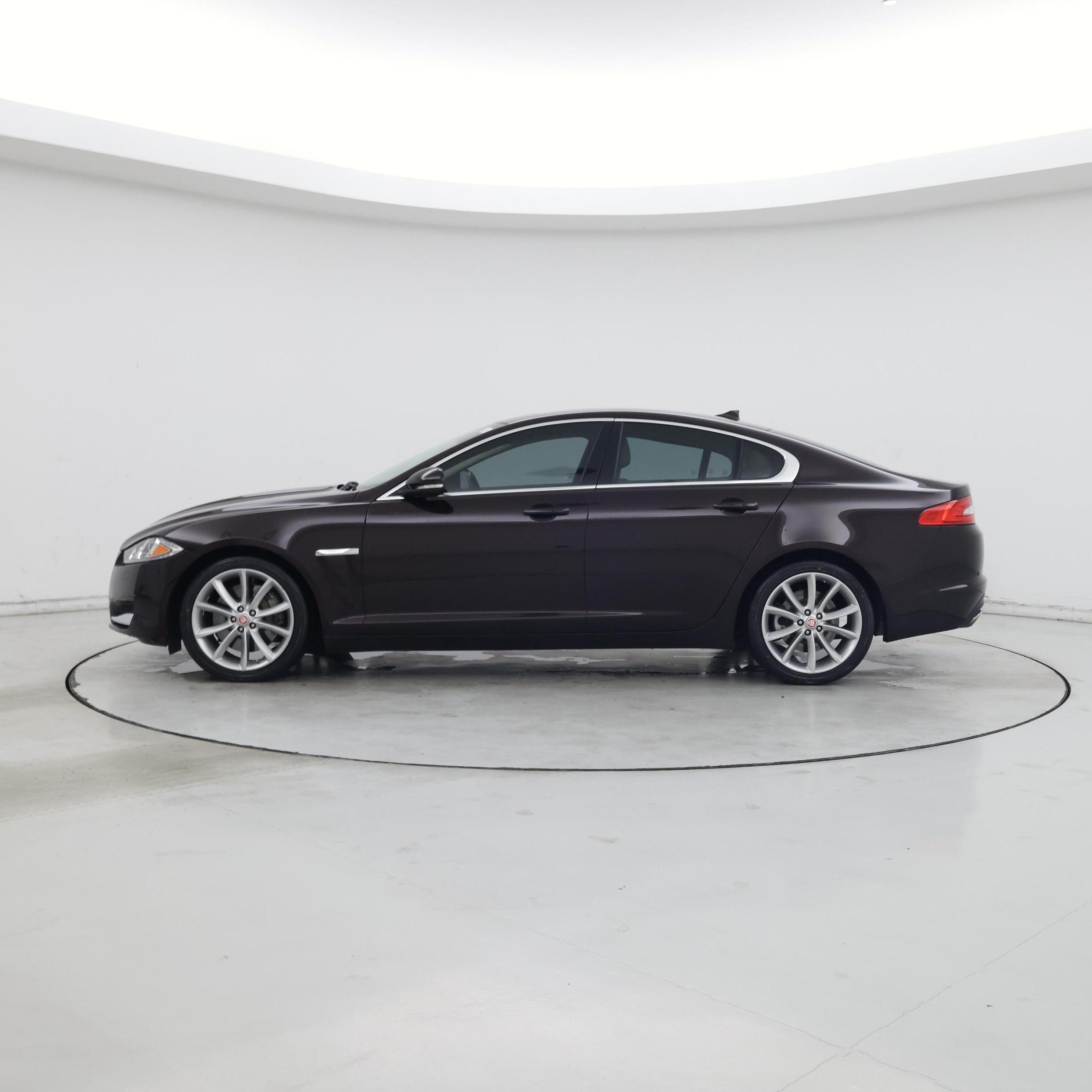 Thumbnail: 2015 Jaguar XF - 3