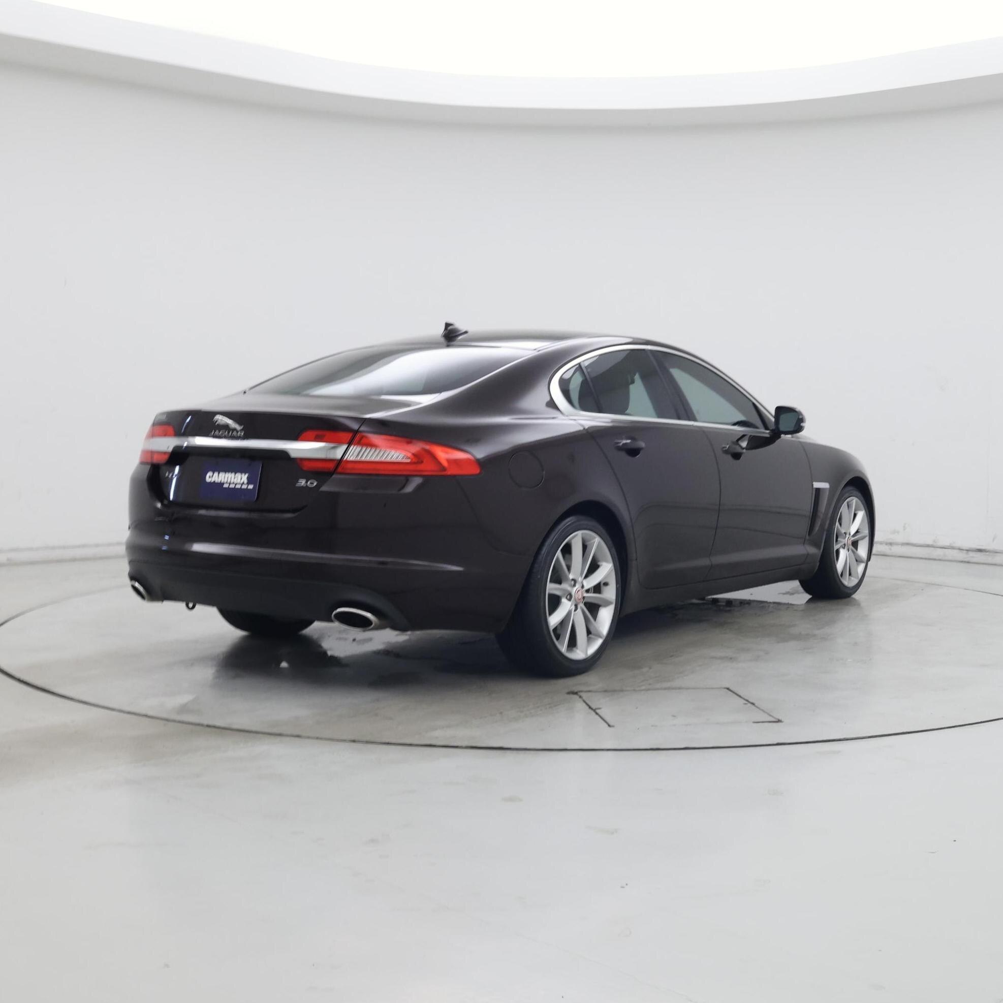 Thumbnail: 2015 Jaguar XF - 8