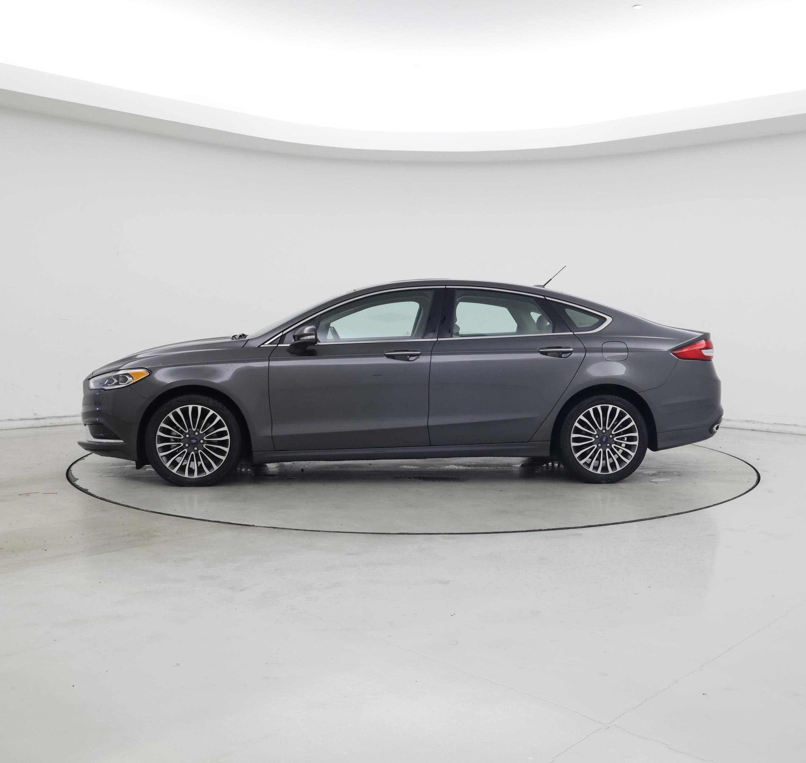 Thumbnail: 2018 Ford Fusion - 3