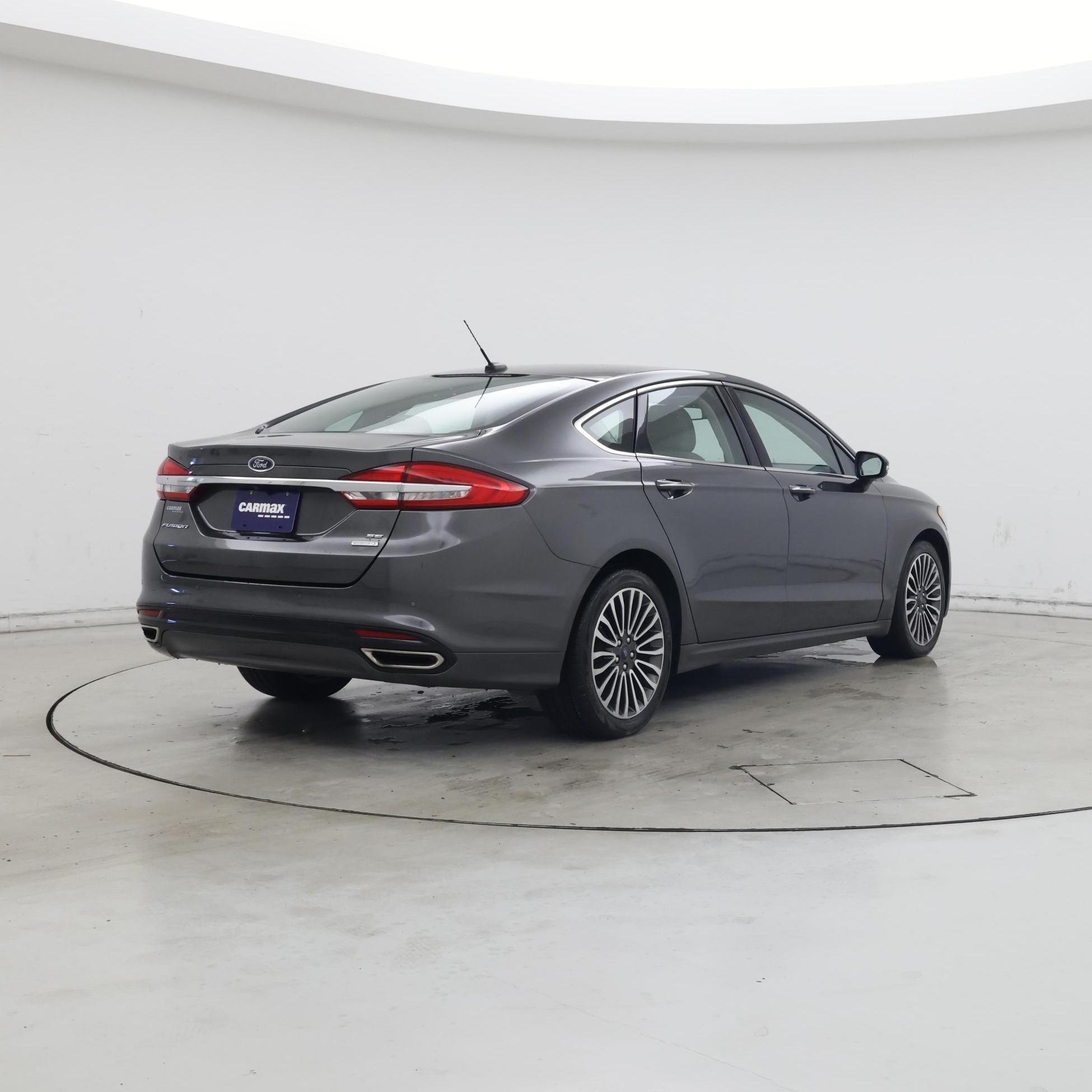 Thumbnail: 2018 Ford Fusion - 8