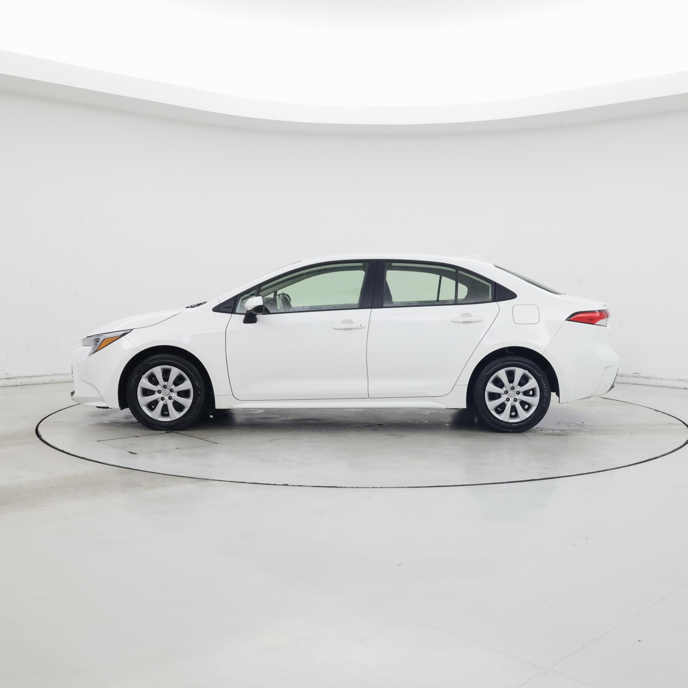 Thumbnail: 2023 Toyota Corolla - 3