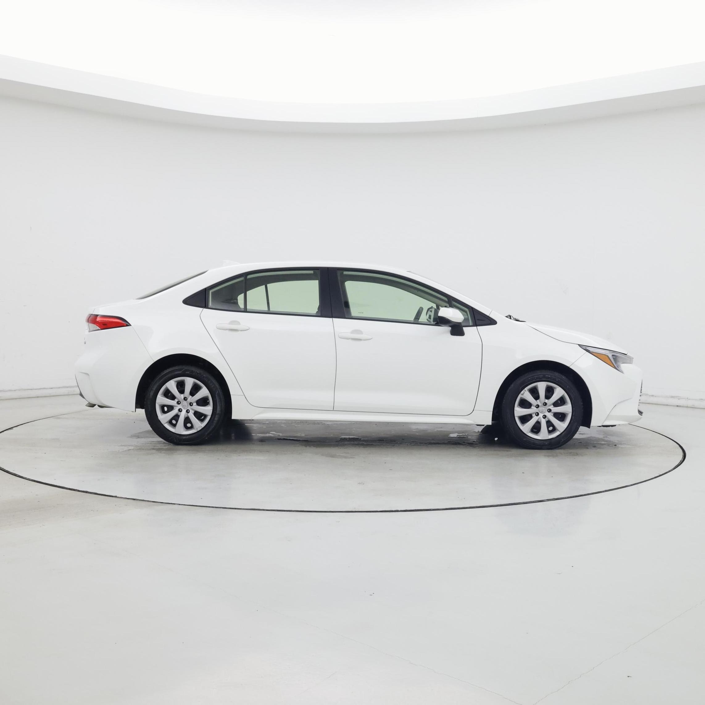 Thumbnail: 2023 Toyota Corolla - 7
