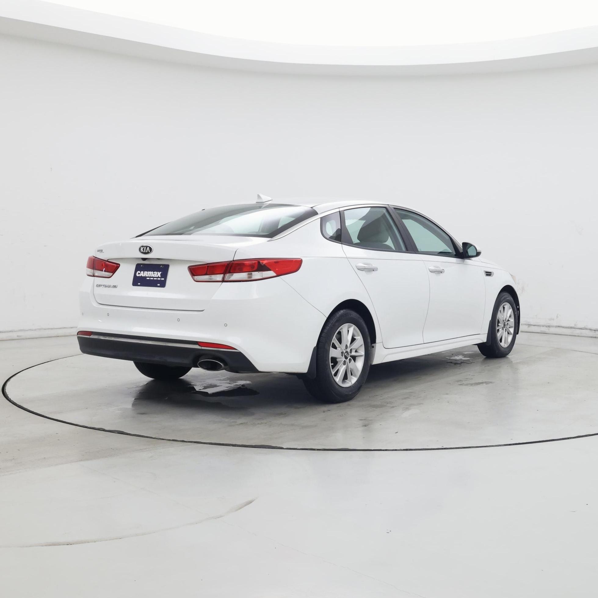 Thumbnail: 2018 Kia Optima - 8