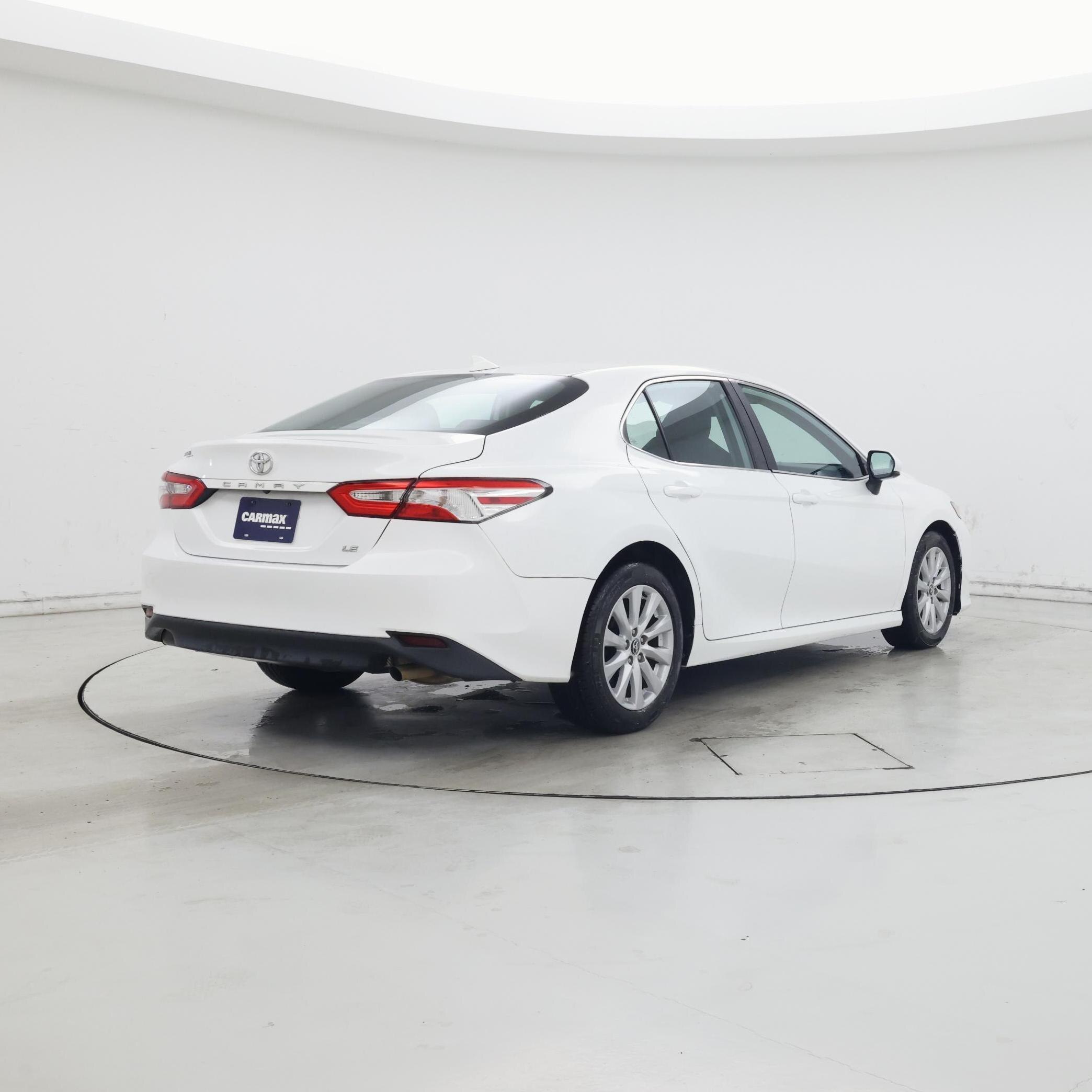 Thumbnail: 2020 Toyota Camry - 8