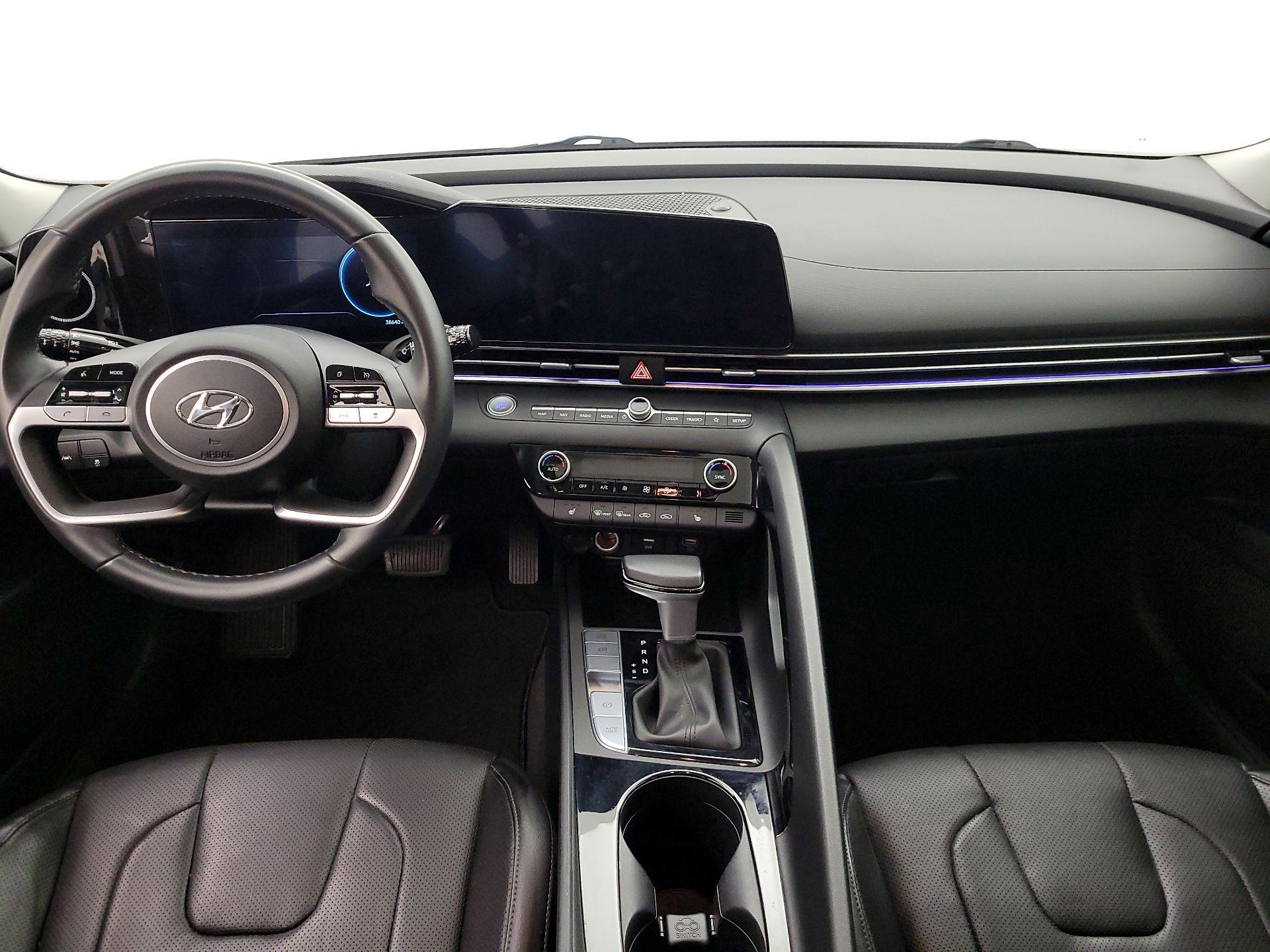 Thumbnail: 2023 Hyundai Elantra - 9