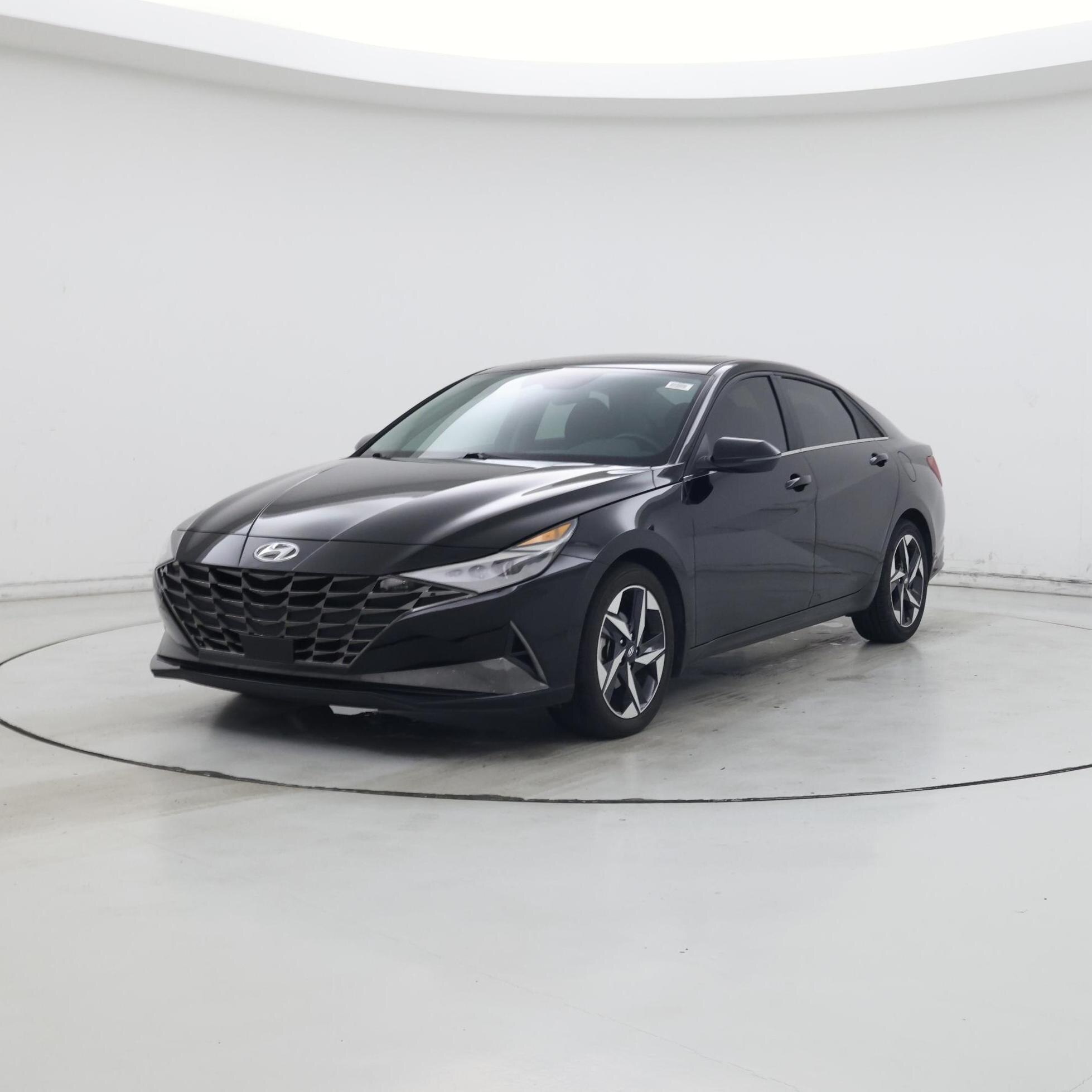 Thumbnail: 2023 Hyundai Elantra - 4