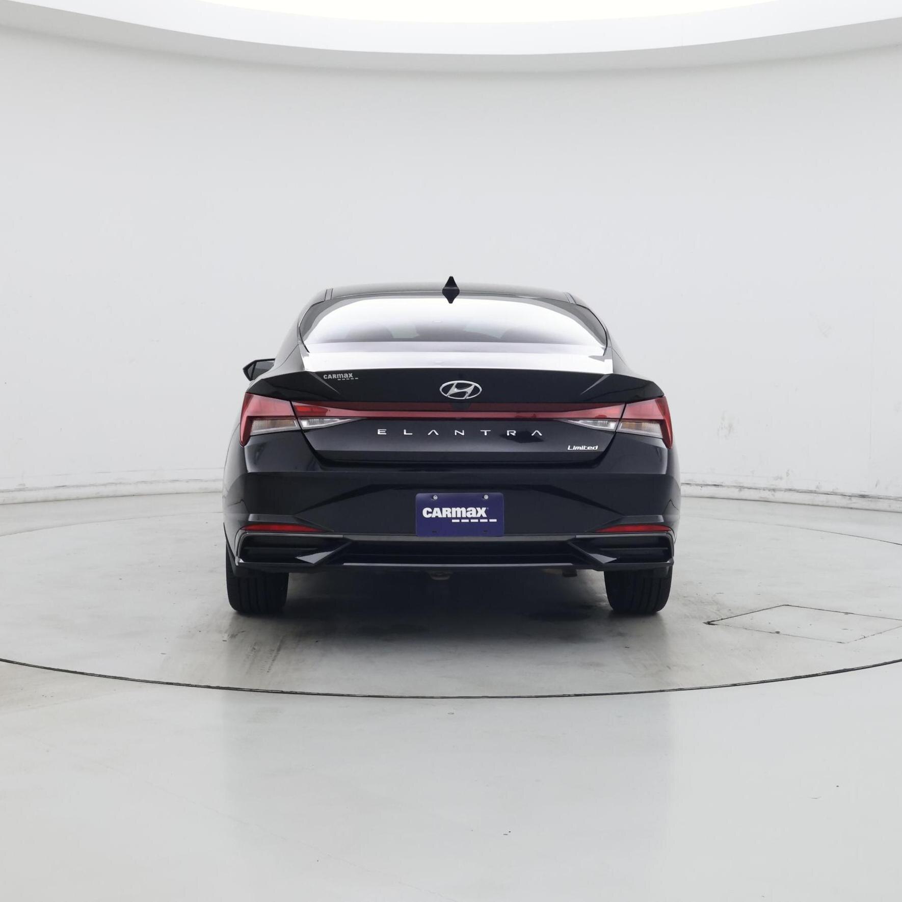 Thumbnail: 2023 Hyundai Elantra - 6