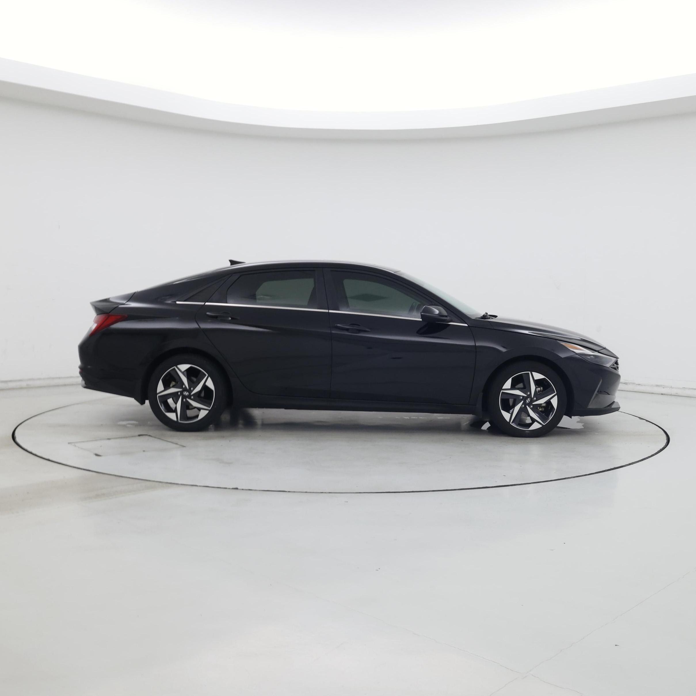 Thumbnail: 2023 Hyundai Elantra - 7
