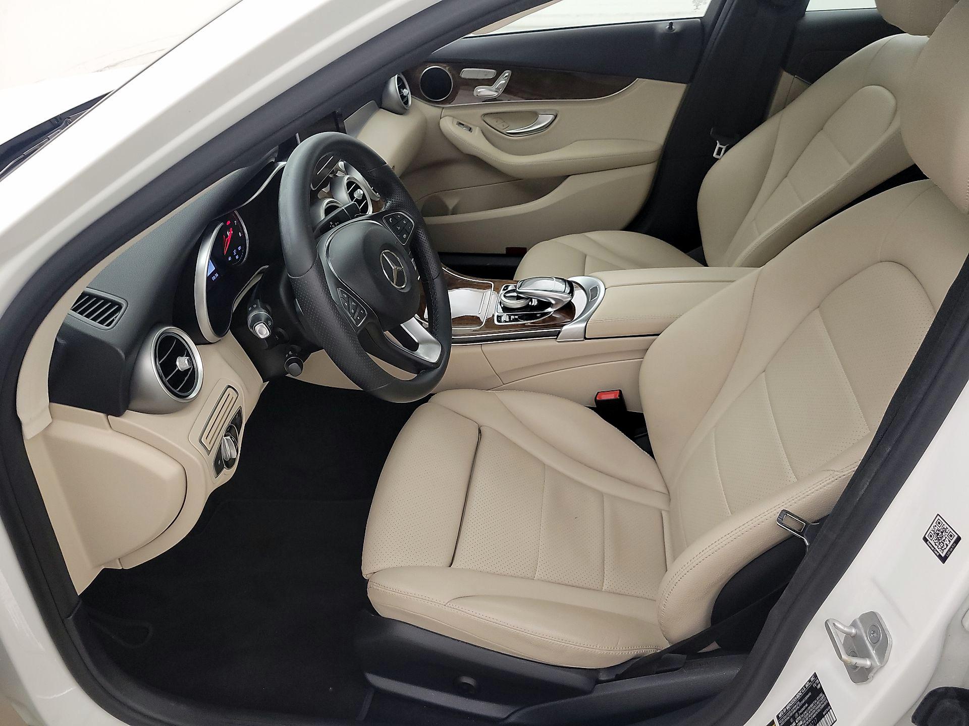 Thumbnail: 2016 Mercedes-Benz C-Class - 11