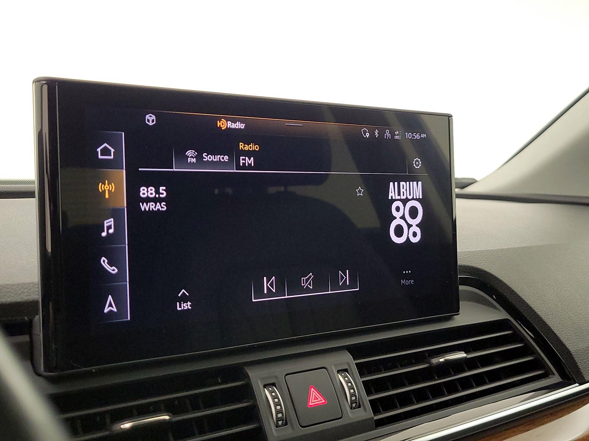 Thumbnail: 2022 Audi Q5 - 15