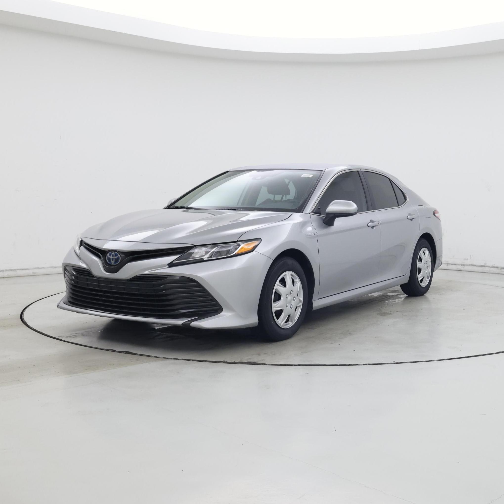 Thumbnail: 2019 Toyota Camry - 4