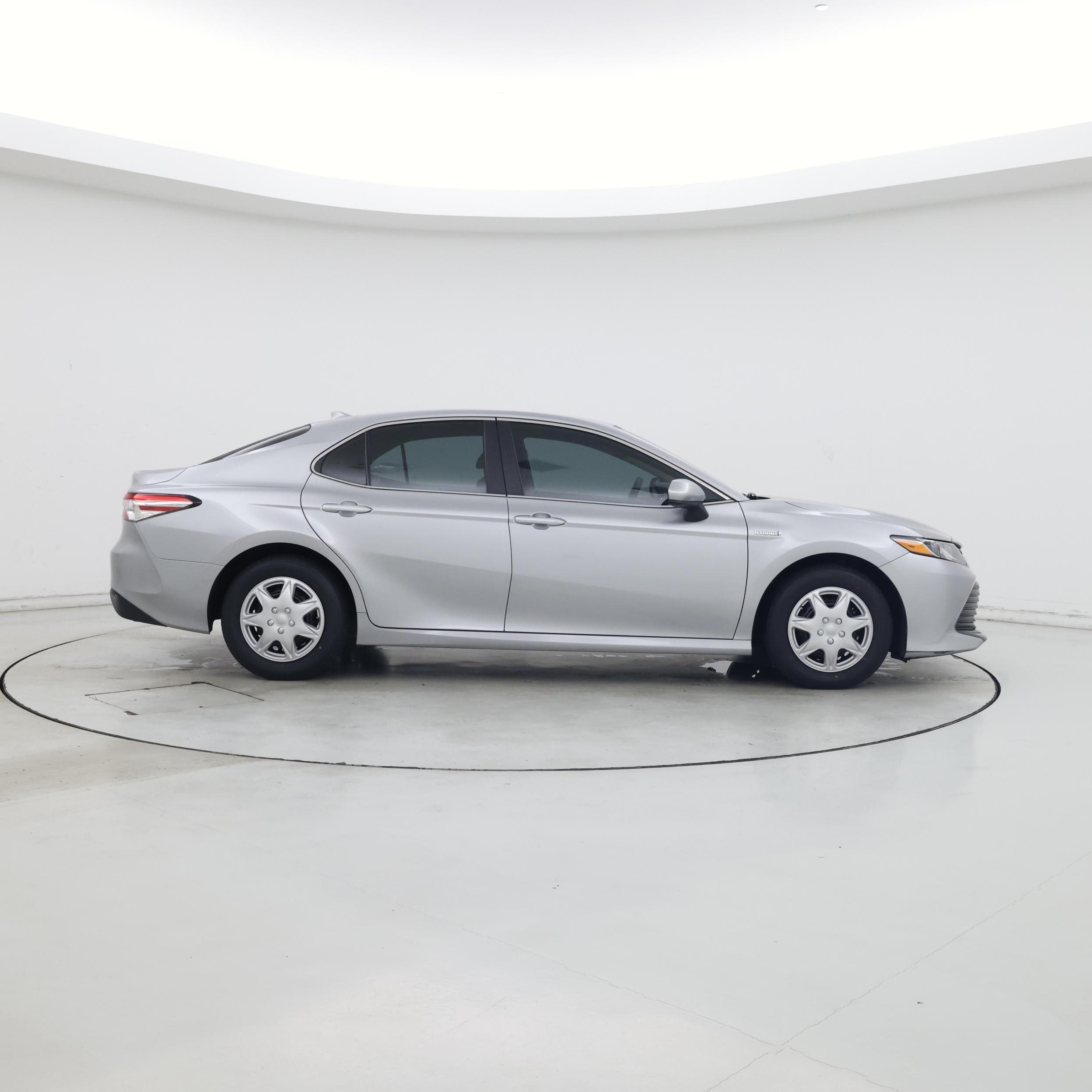 Thumbnail: 2019 Toyota Camry - 7
