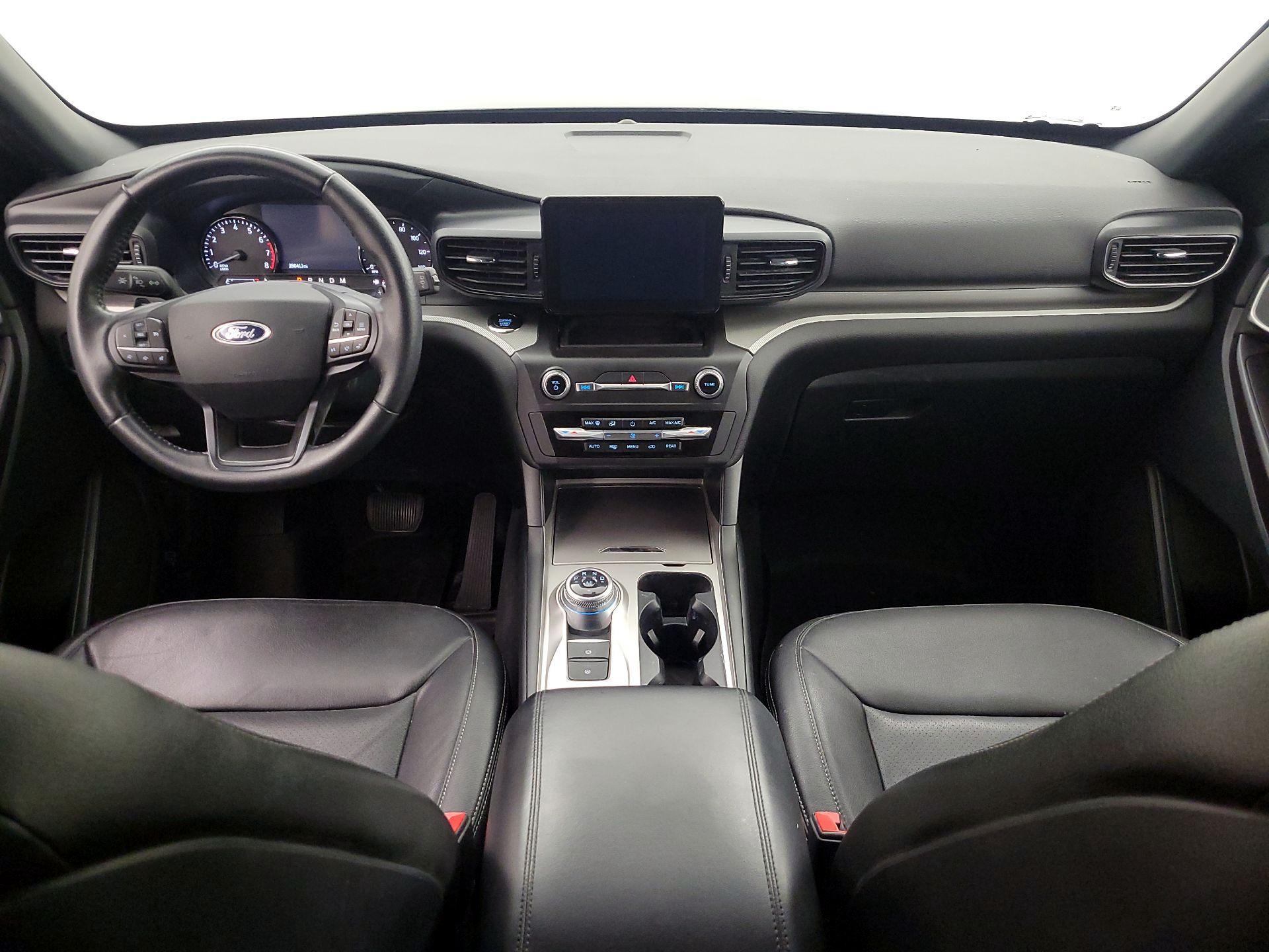 Thumbnail: 2020 Ford Explorer - 9