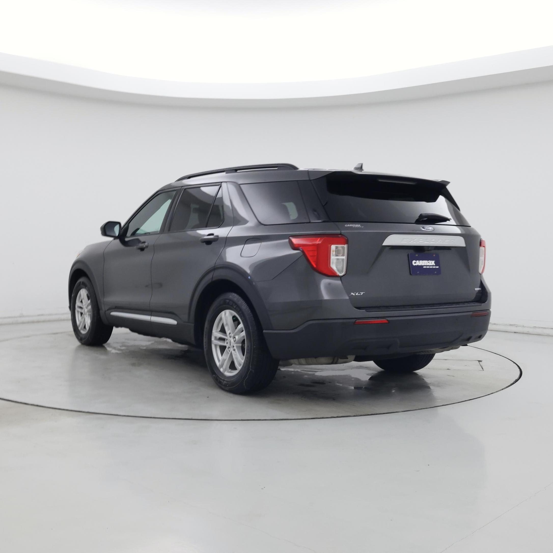 Thumbnail: 2020 Ford Explorer - 2