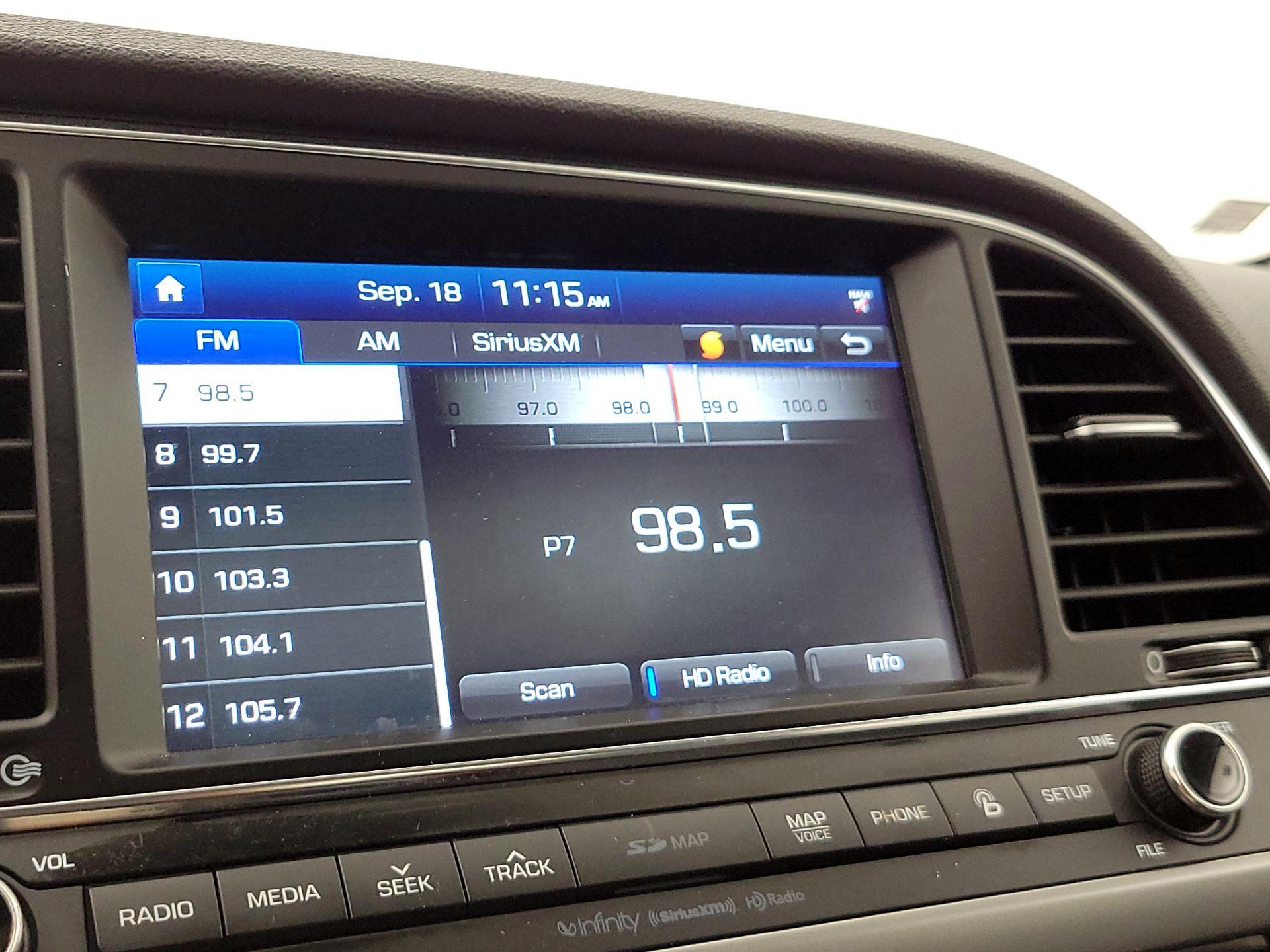 Thumbnail: 2017 Hyundai Elantra - 16