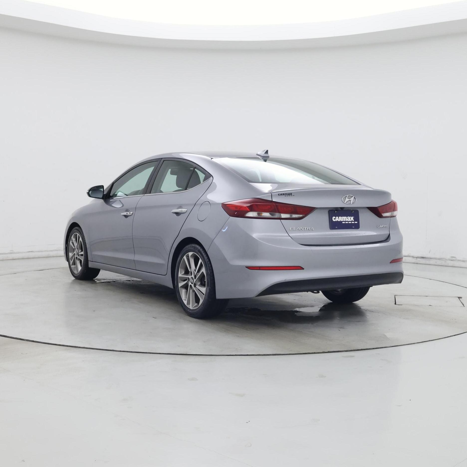 Thumbnail: 2017 Hyundai Elantra - 2