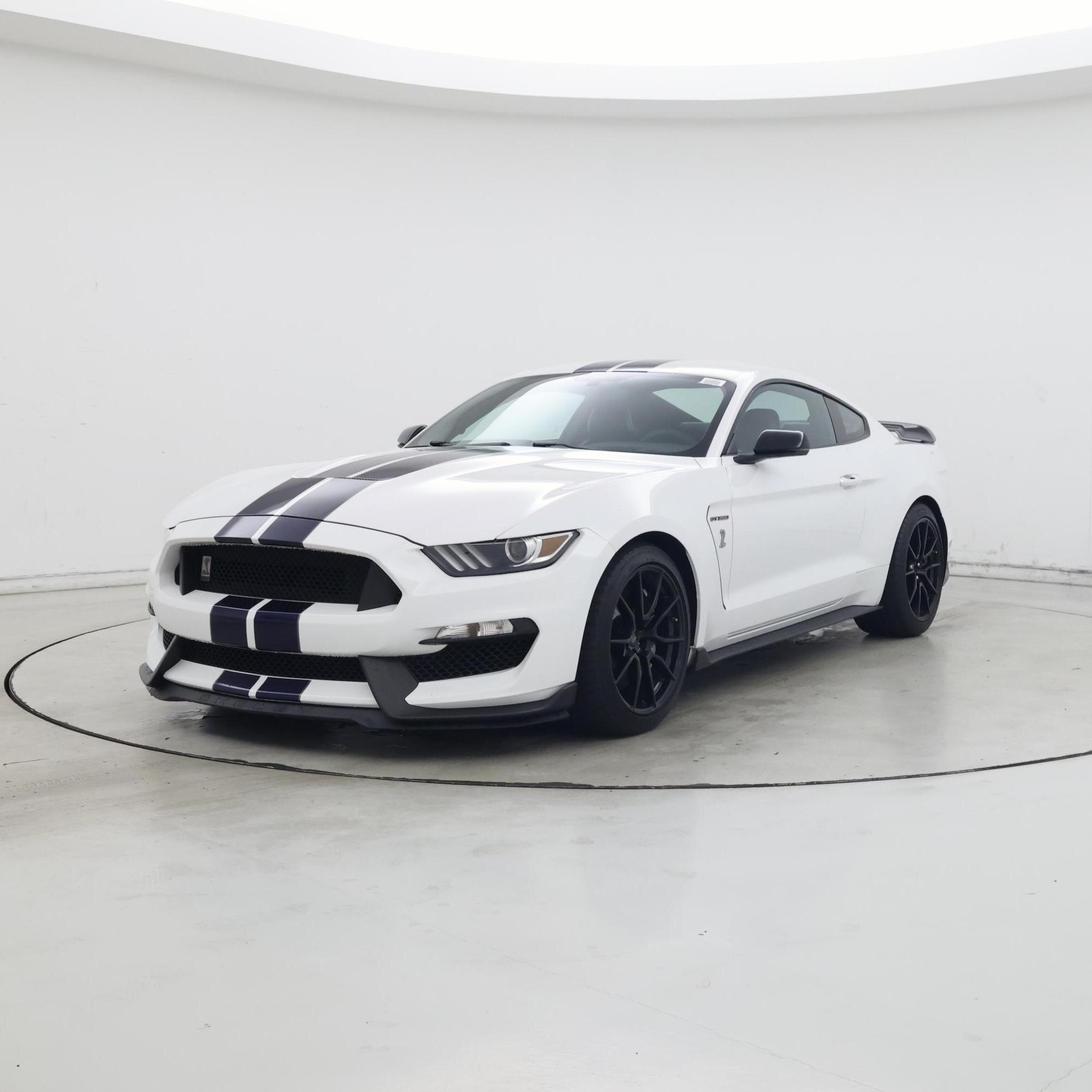 Thumbnail: 2019 Ford Mustang - 4