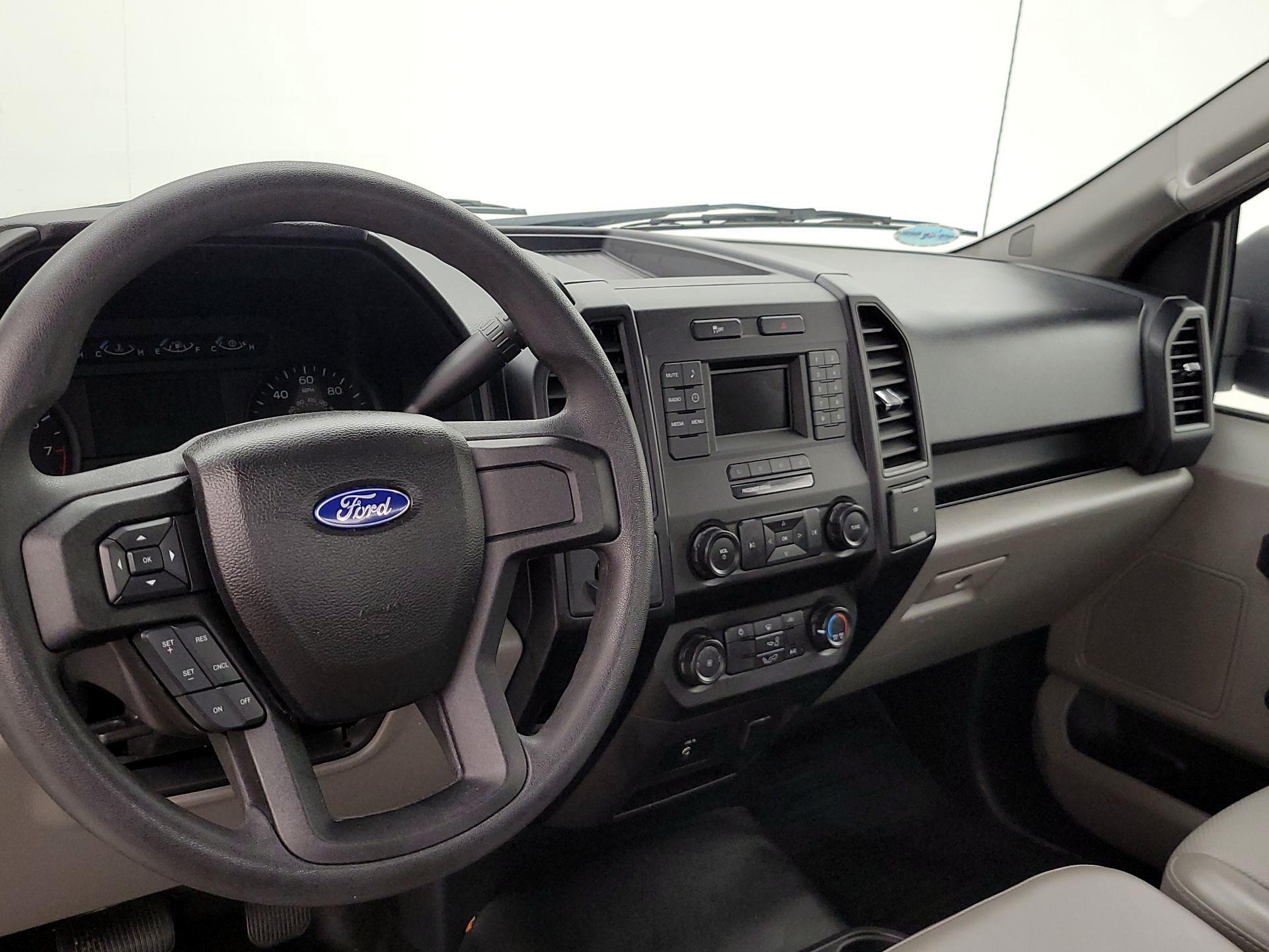 Thumbnail: 2016 Ford F-150 - 9