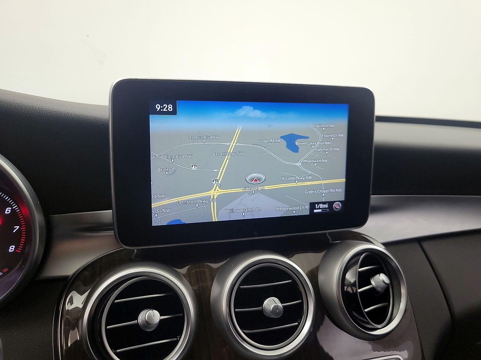 Thumbnail: 2016 Mercedes-Benz C-Class - 14