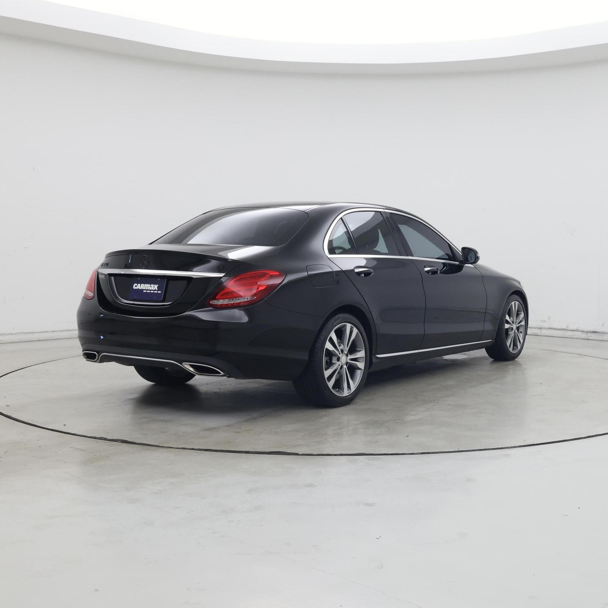 Thumbnail: 2016 Mercedes-Benz C-Class - 8