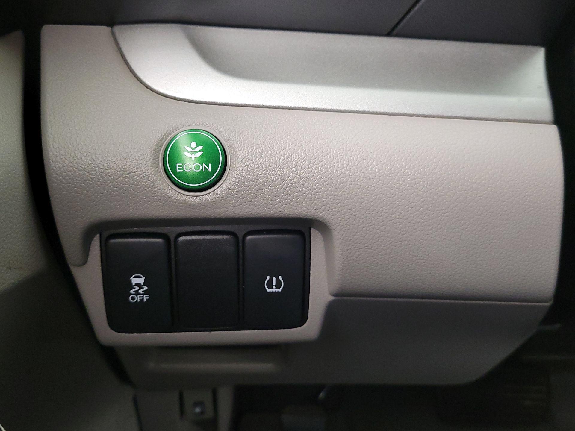 Thumbnail: 2014 Honda CR-V - 13