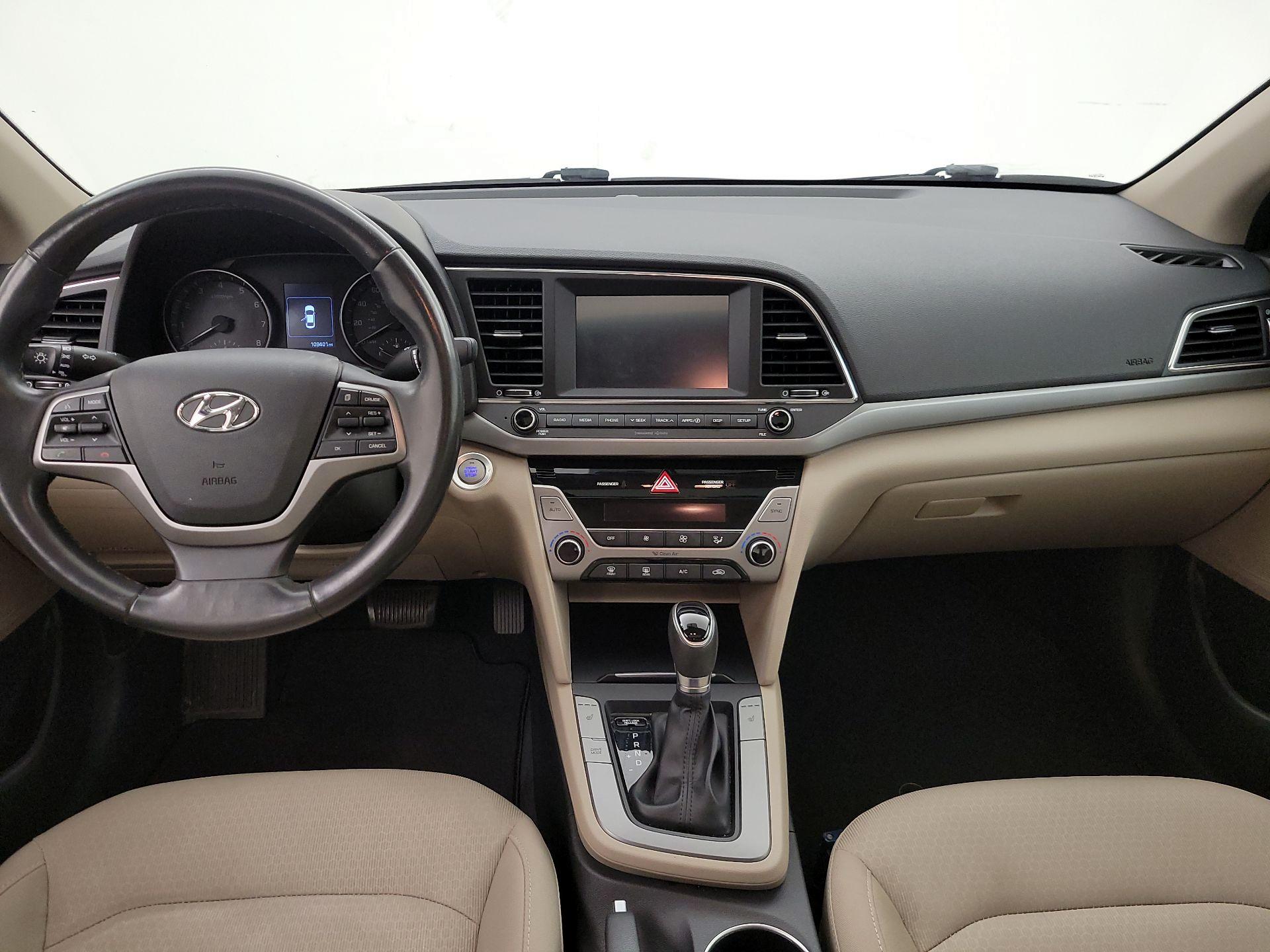 Thumbnail: 2017 Hyundai Elantra - 9