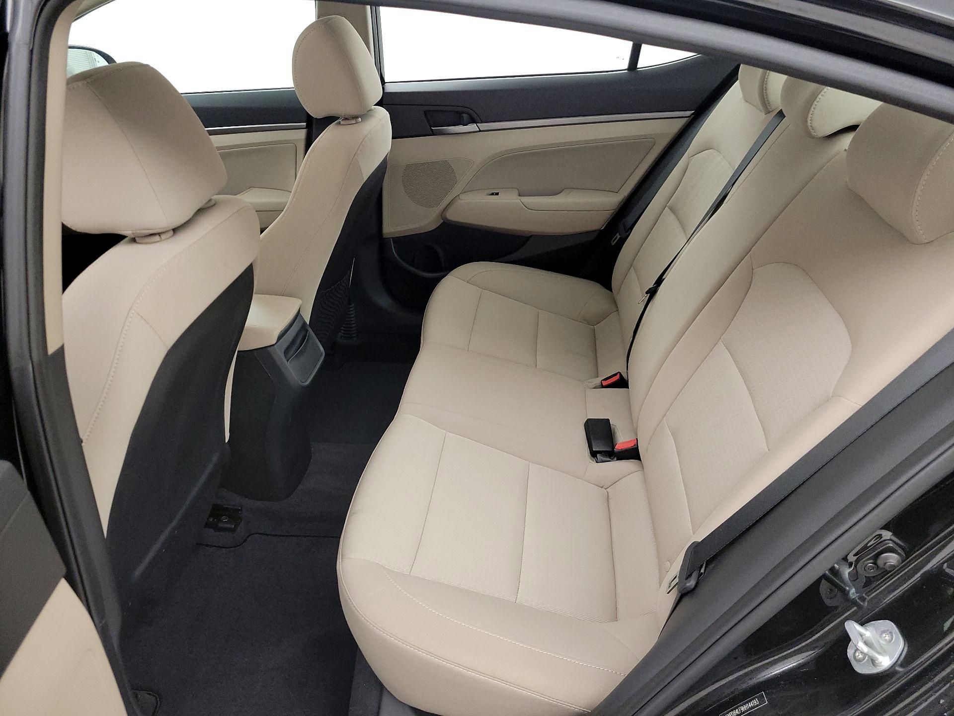 Thumbnail: 2017 Hyundai Elantra - 20