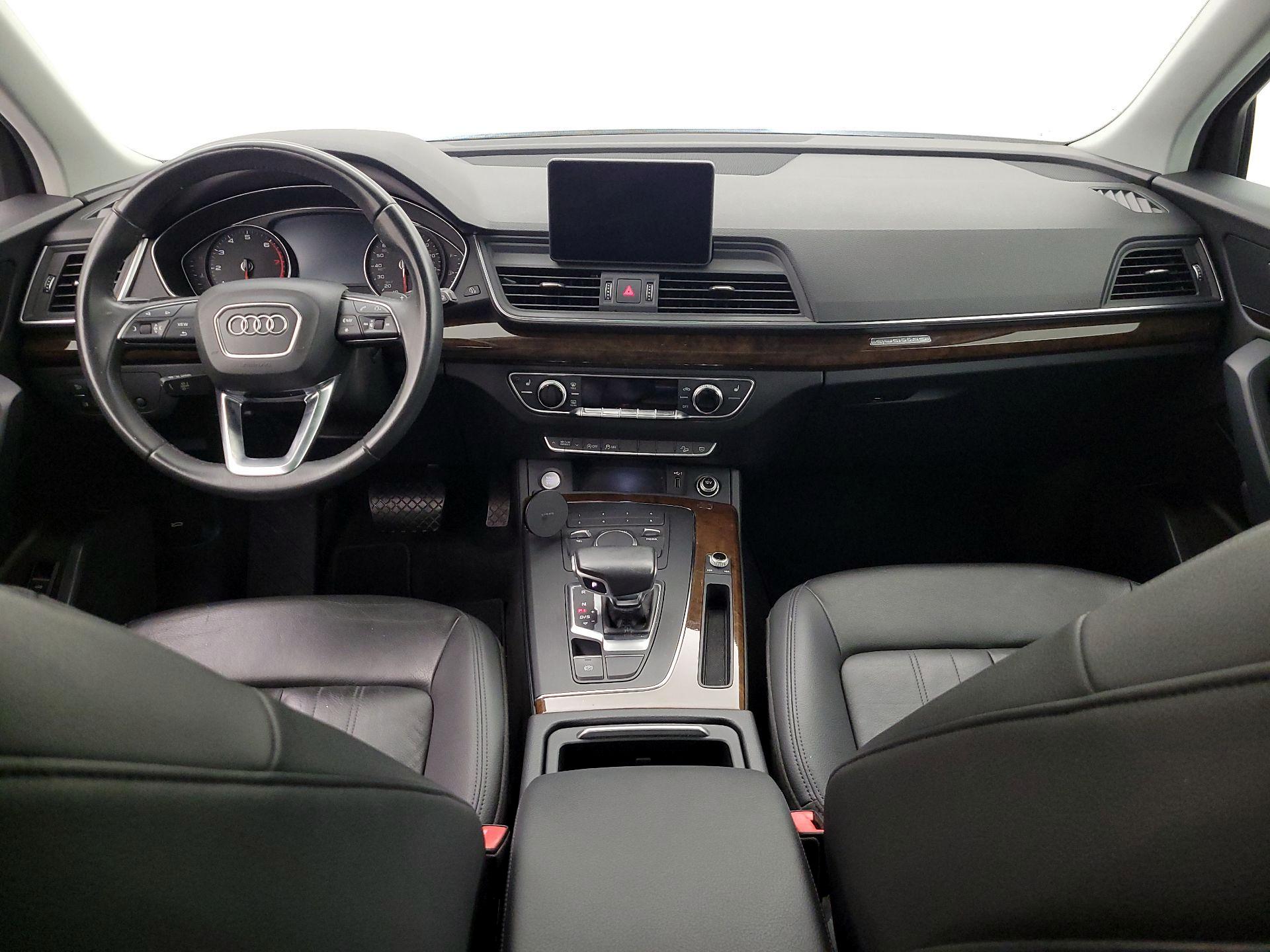 Thumbnail: 2019 Audi Q5 - 9