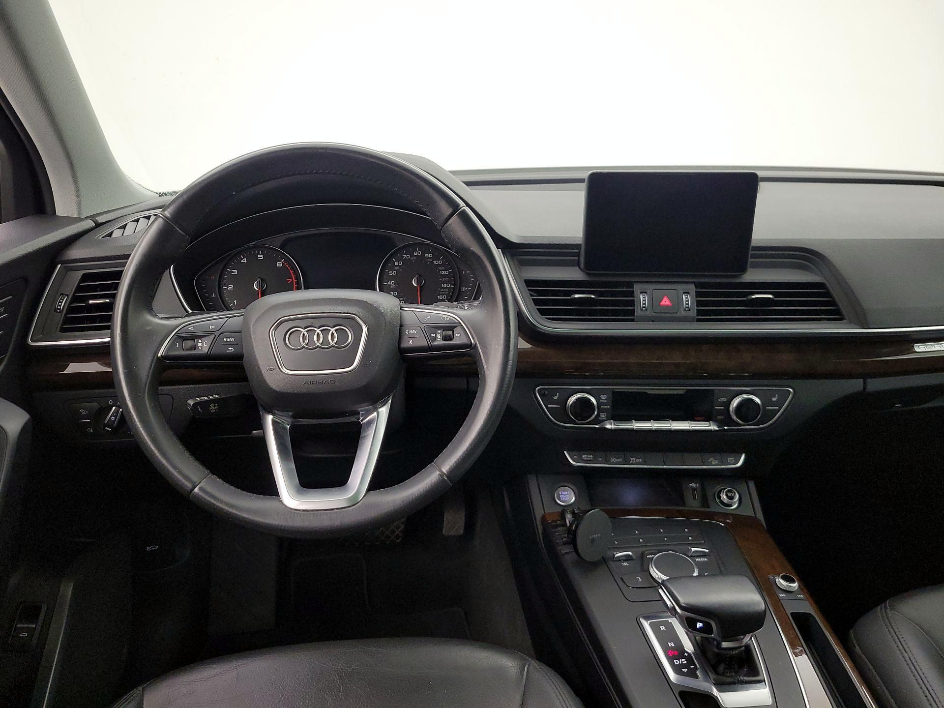 Thumbnail: 2019 Audi Q5 - 10