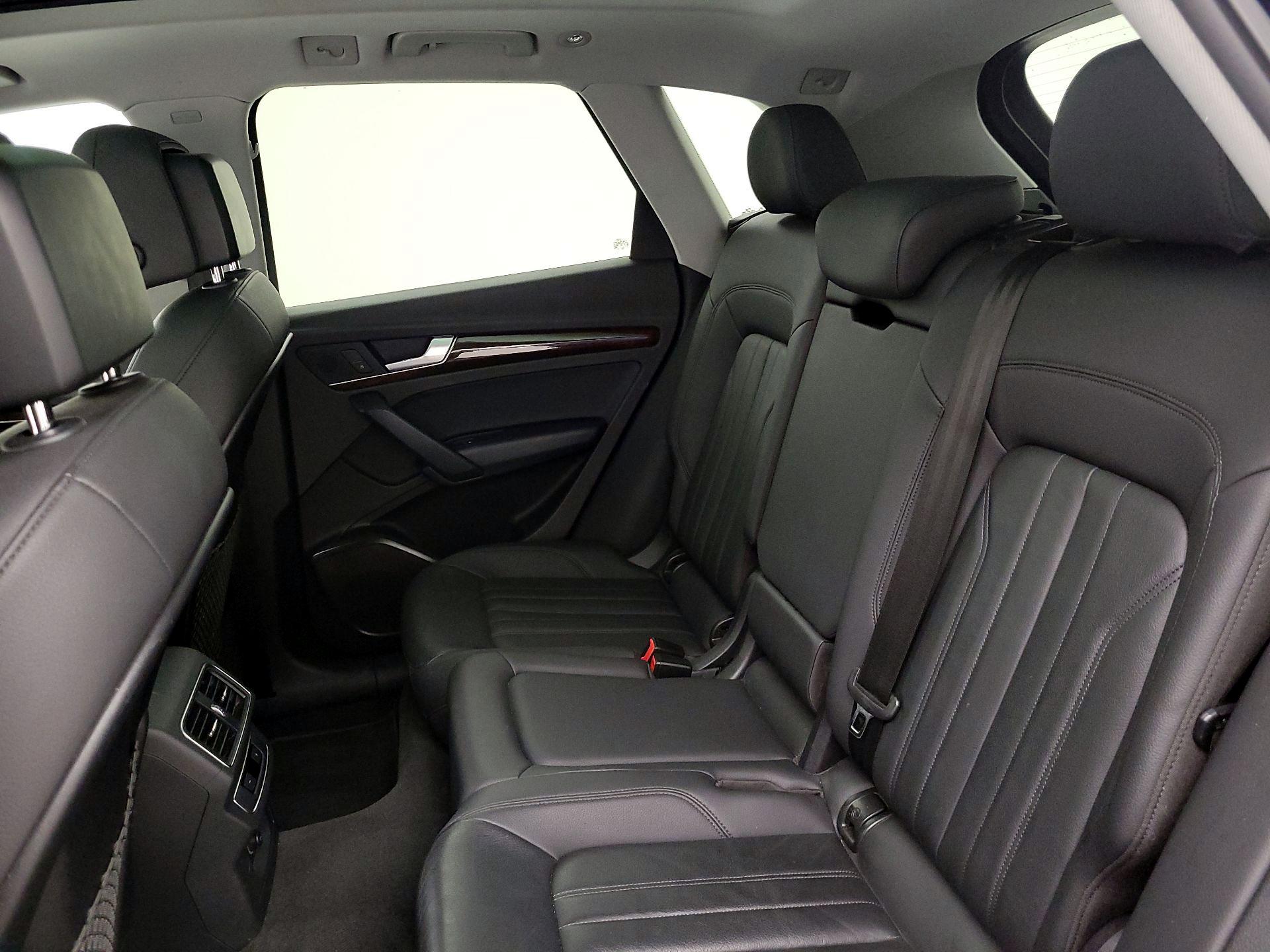 Thumbnail: 2019 Audi Q5 - 20