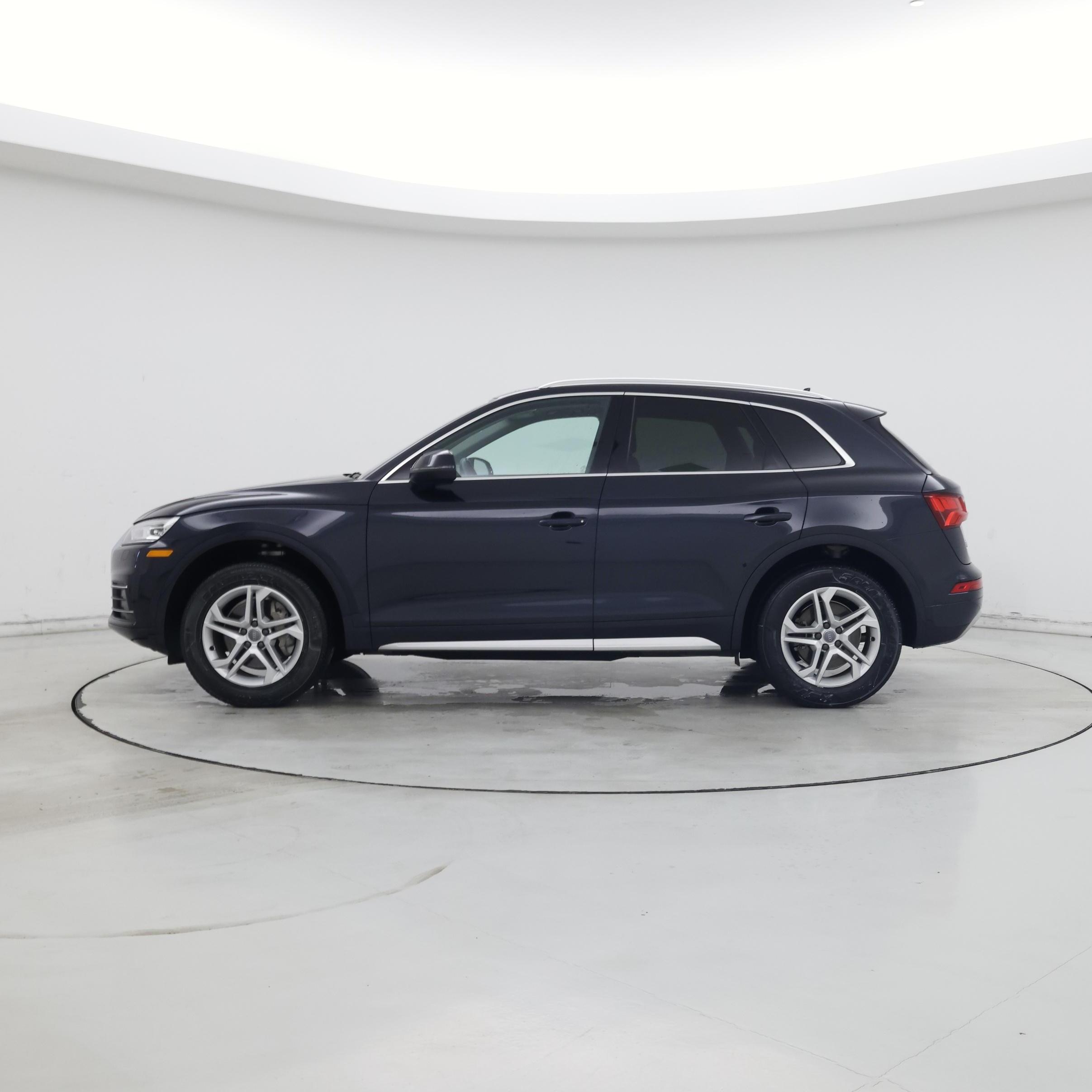 Thumbnail: 2019 Audi Q5 - 3