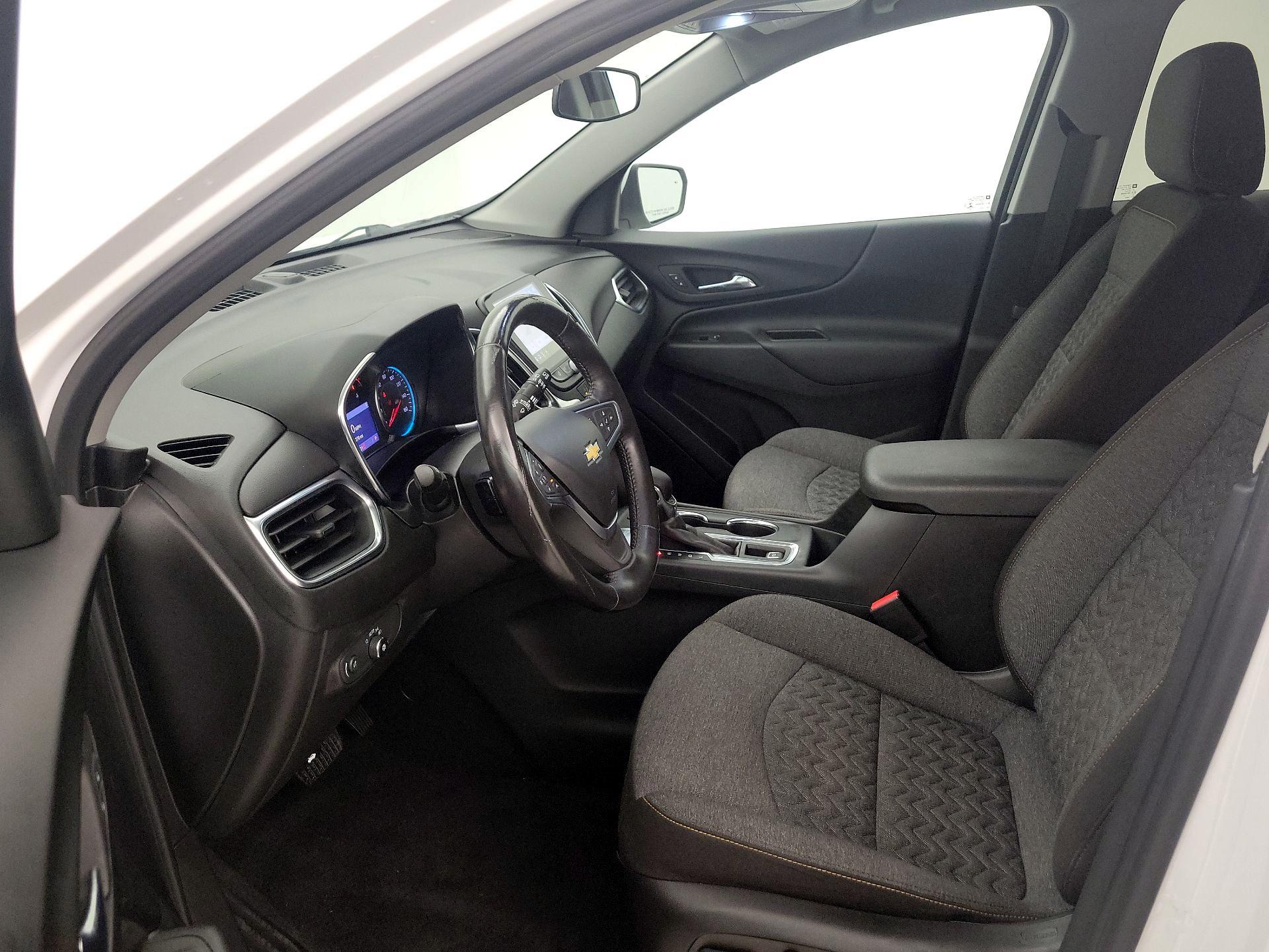Thumbnail: 2022 Chevrolet Equinox - 11