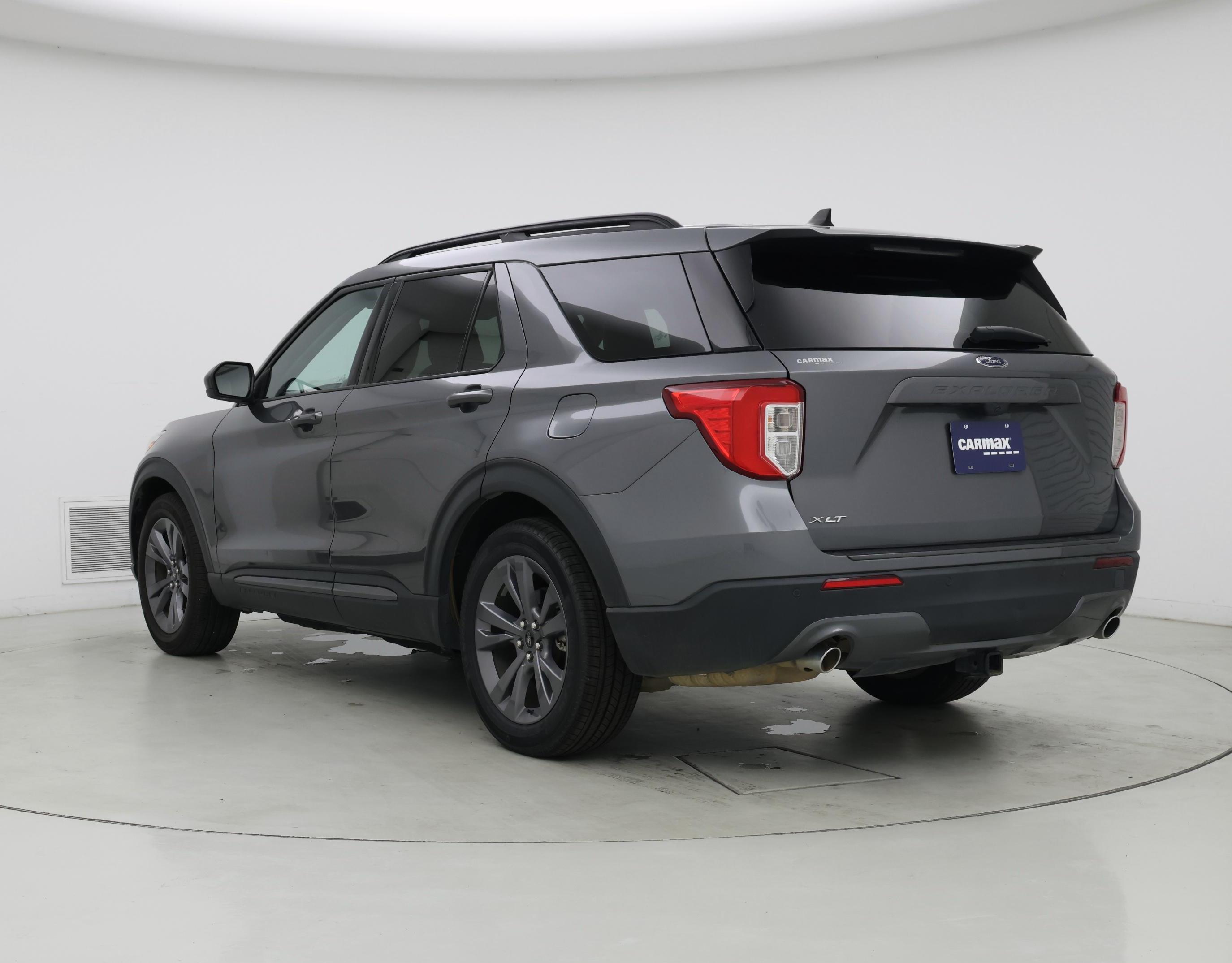 Thumbnail: 2023 Ford Explorer - 2