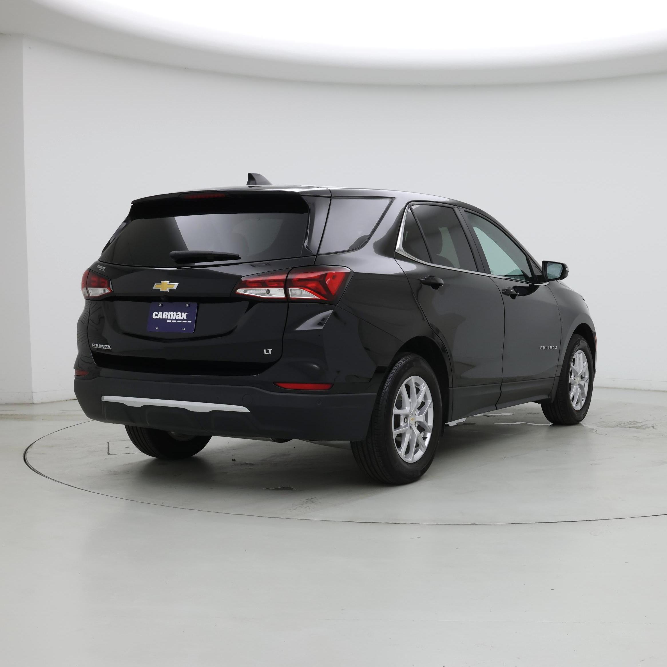 Thumbnail: 2022 Chevrolet Equinox - 8