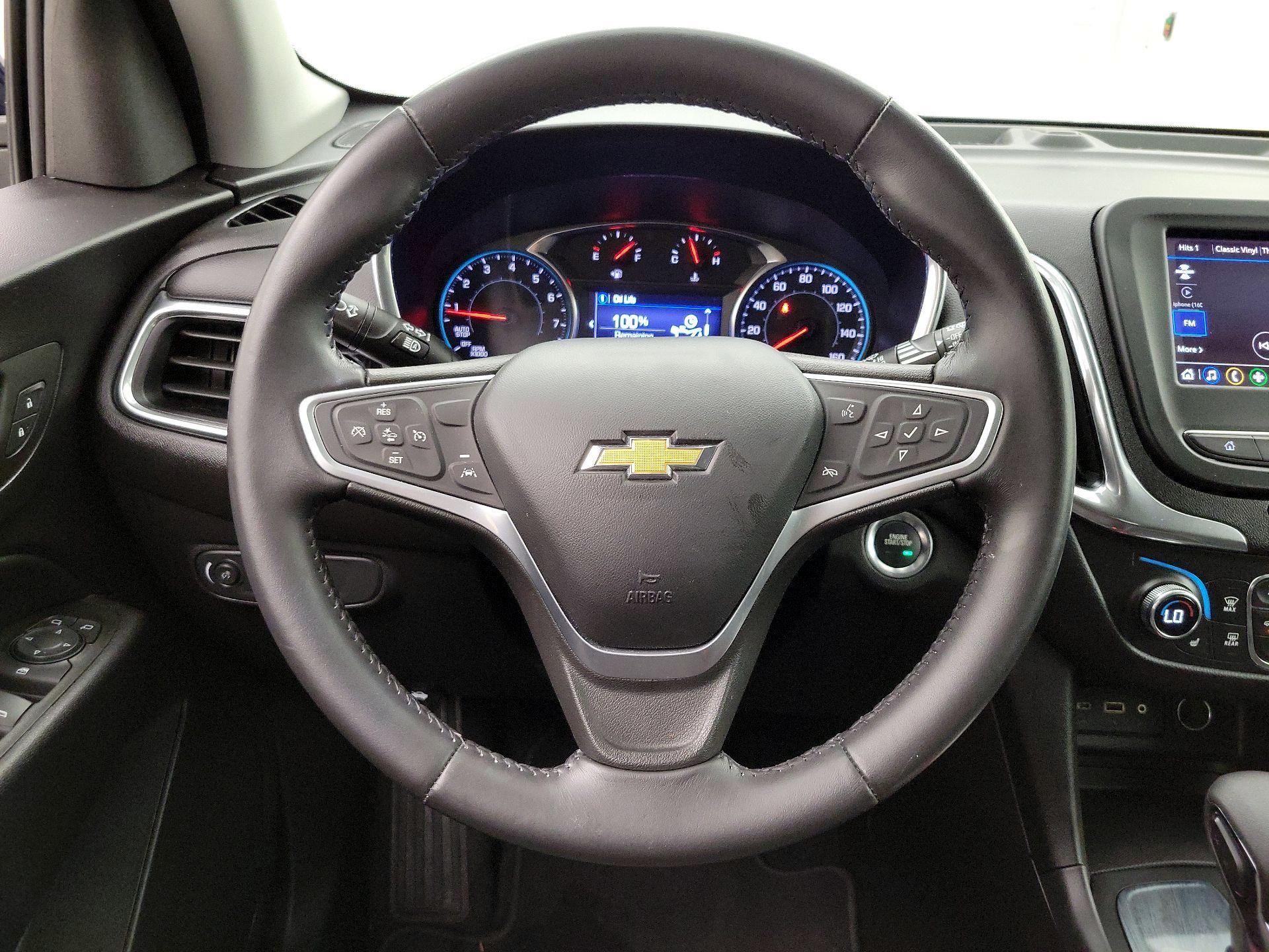 Thumbnail: 2022 Chevrolet Equinox - 10