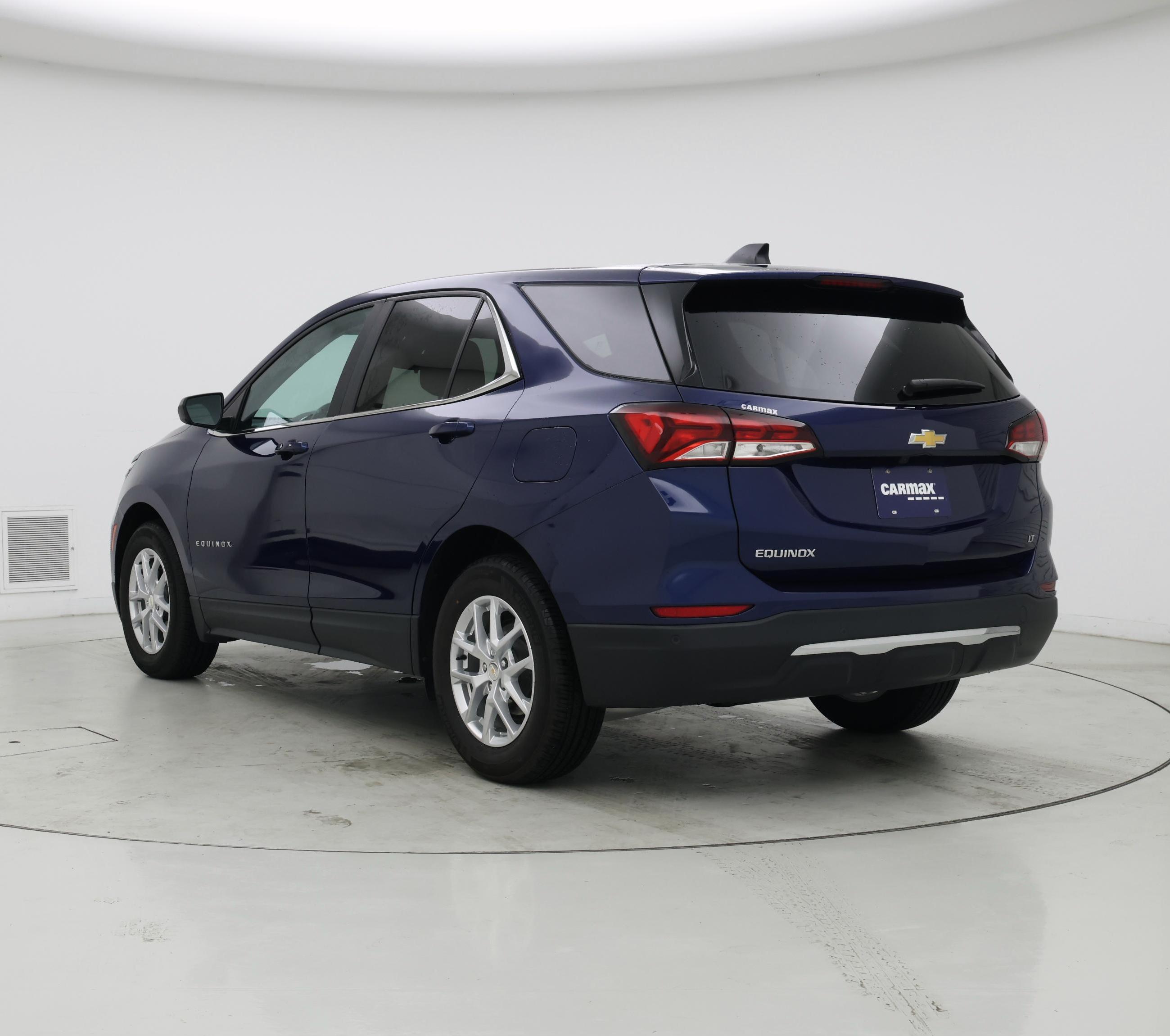 Thumbnail: 2022 Chevrolet Equinox - 2
