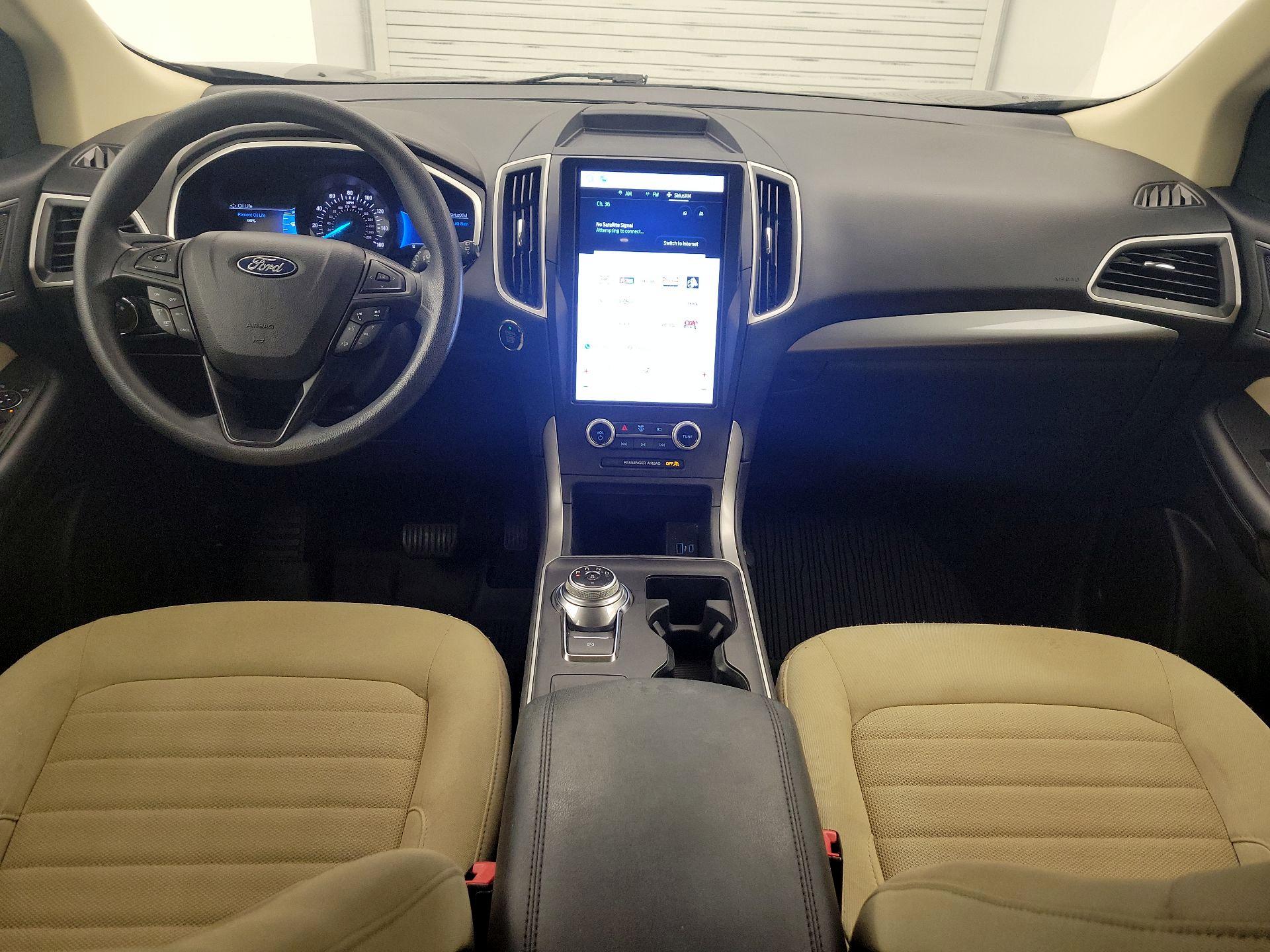 Thumbnail: 2021 Ford Edge - 9