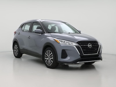 Gray 2021 Nissan Kicks SV