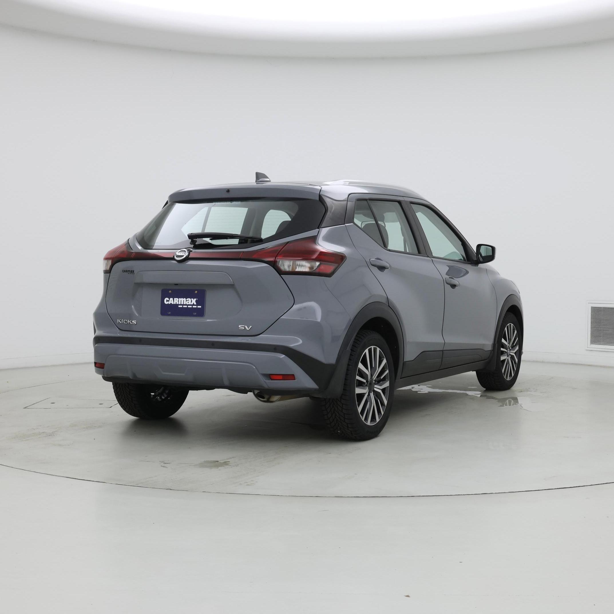 Thumbnail: 2021 Nissan Kicks - 8